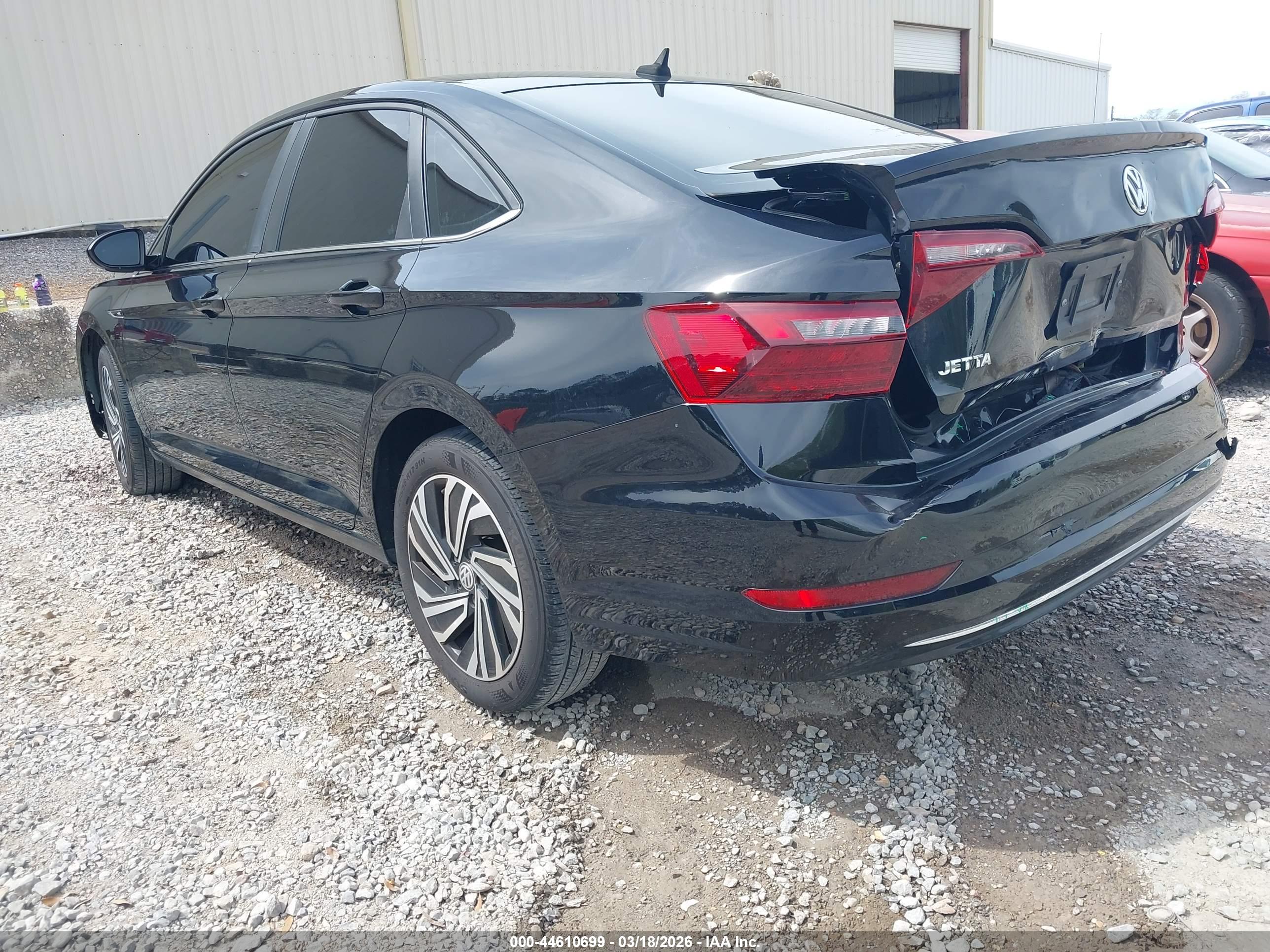VOLKSWAGEN JETTA image 3