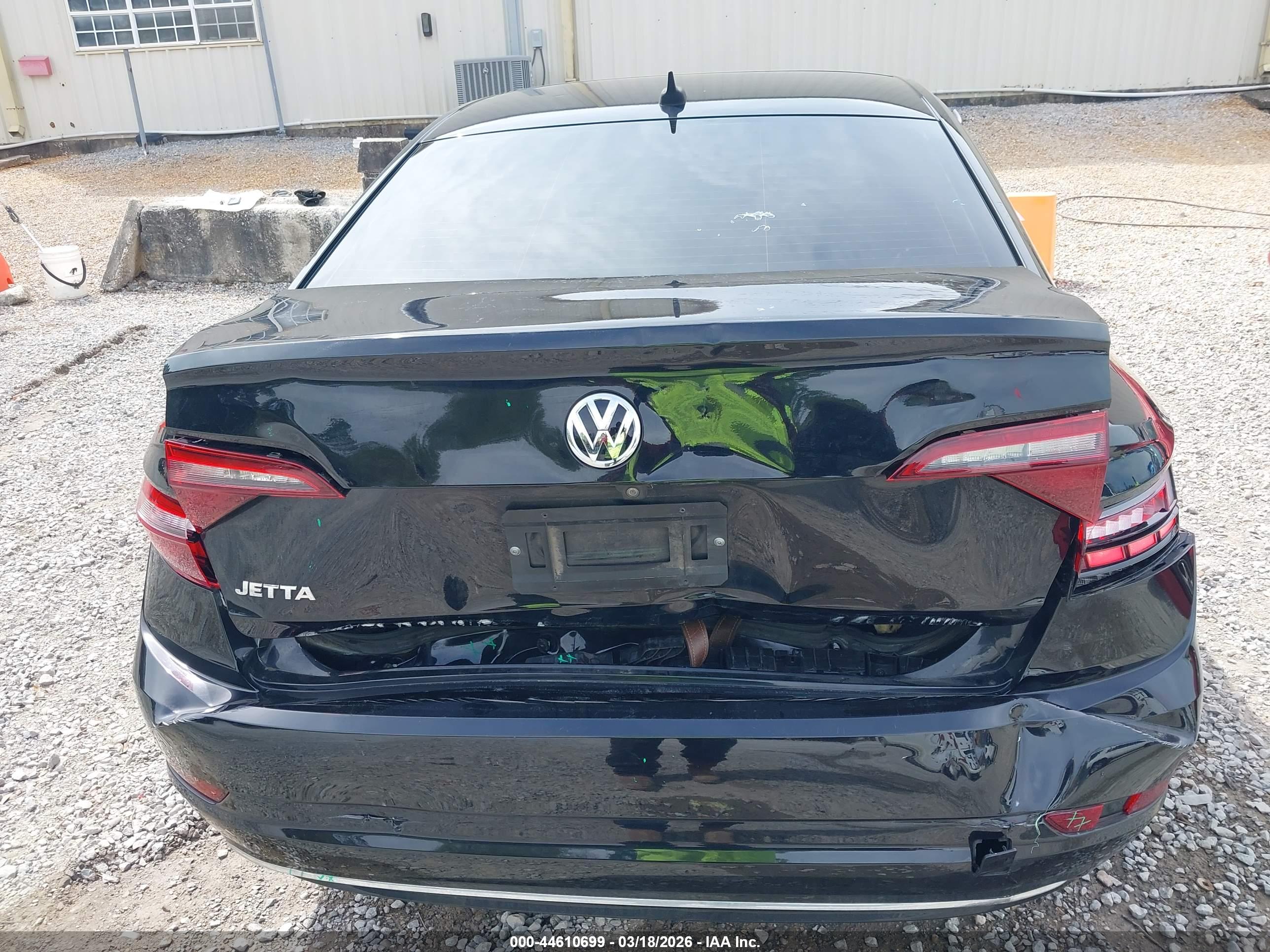 VOLKSWAGEN JETTA image 6