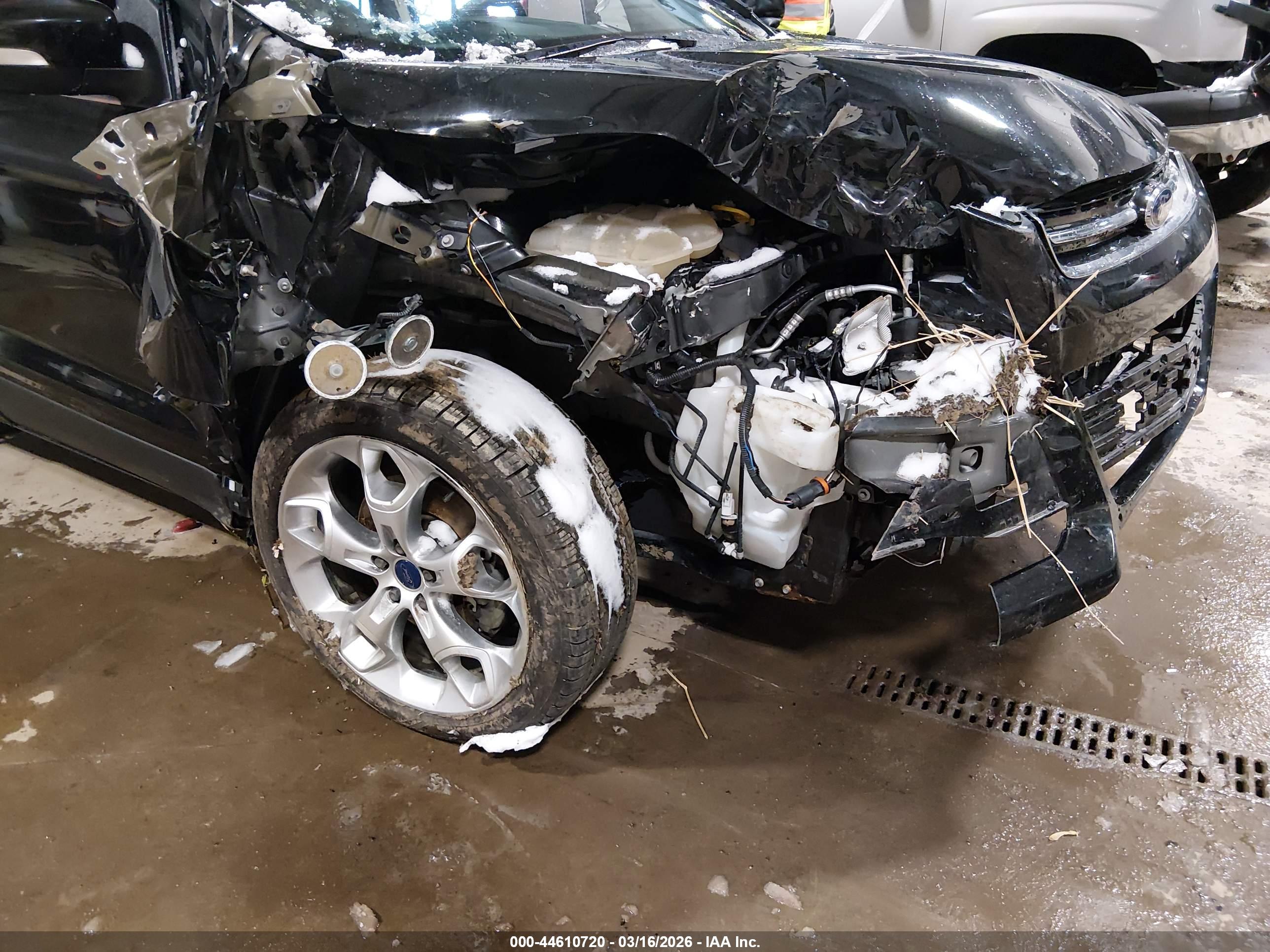 FORD ESCAPE image 6