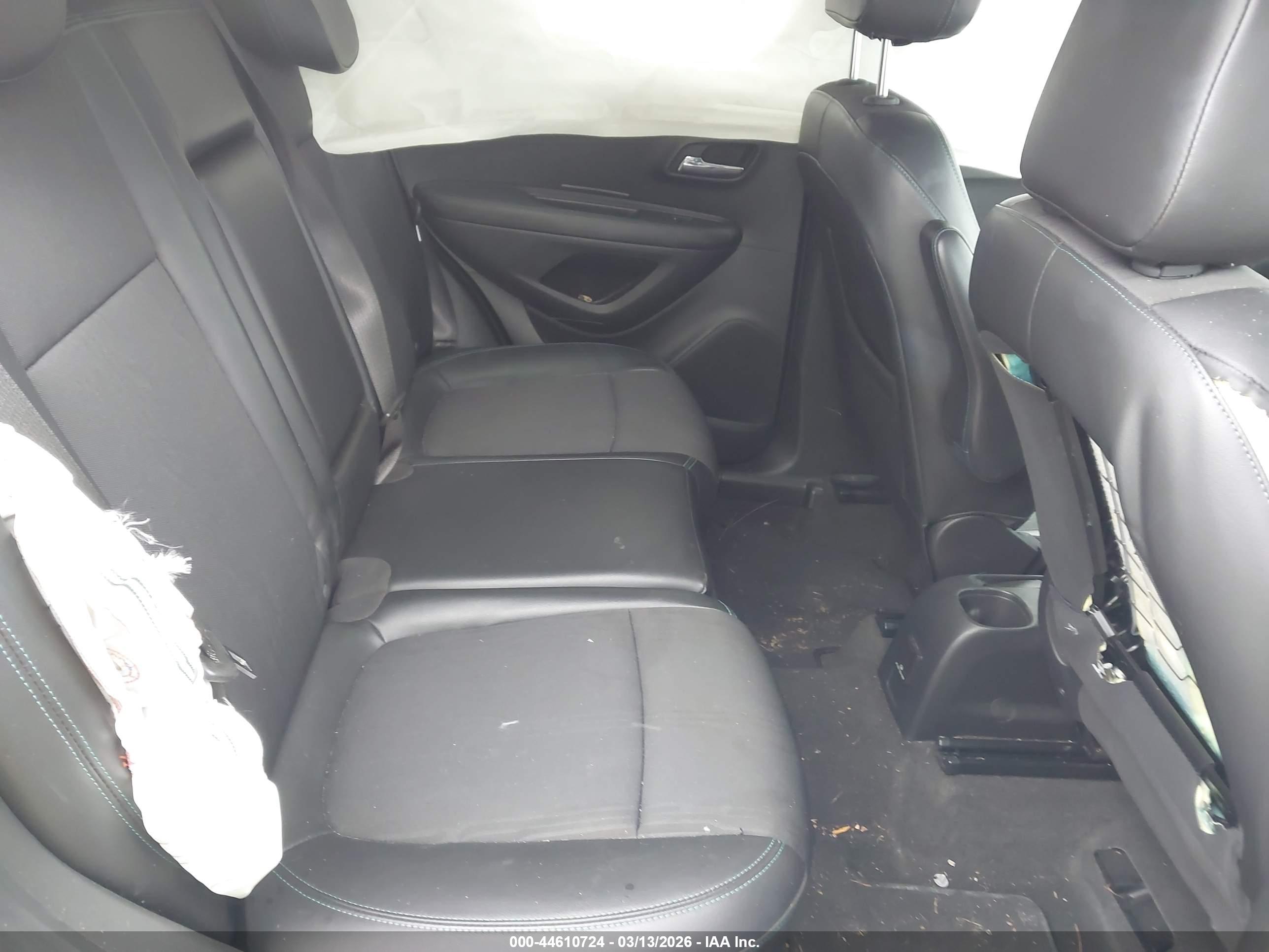 CHEVROLET TRAX image 8