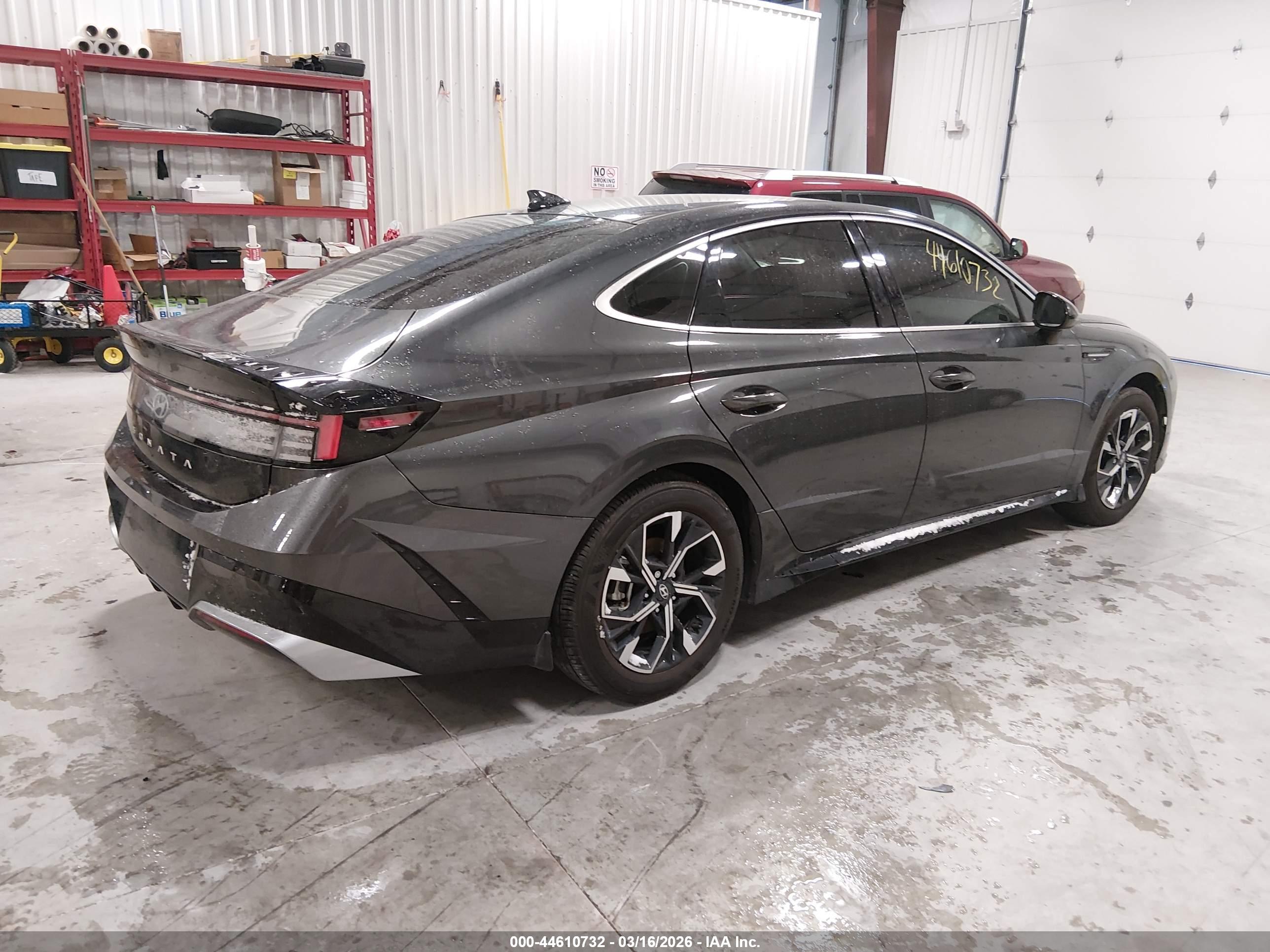 HYUNDAI SONATA image 4