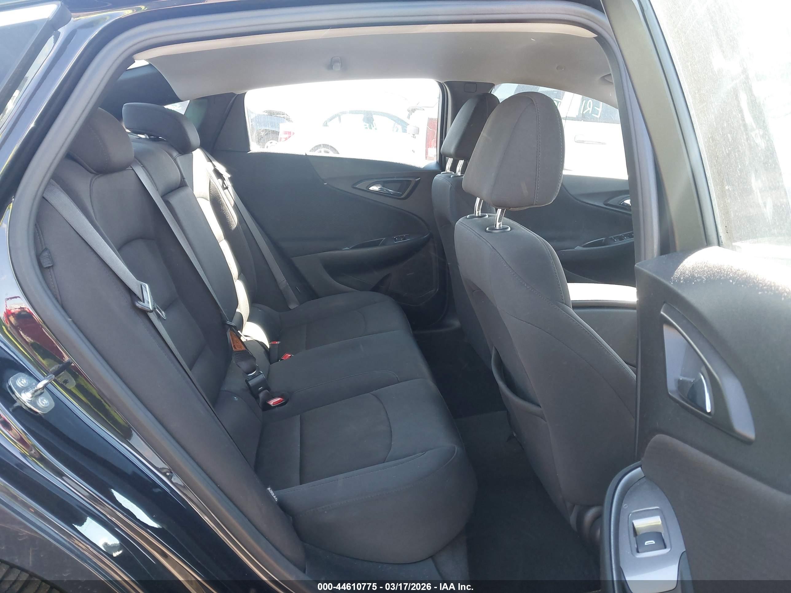 CHEVROLET MALIBU image 8