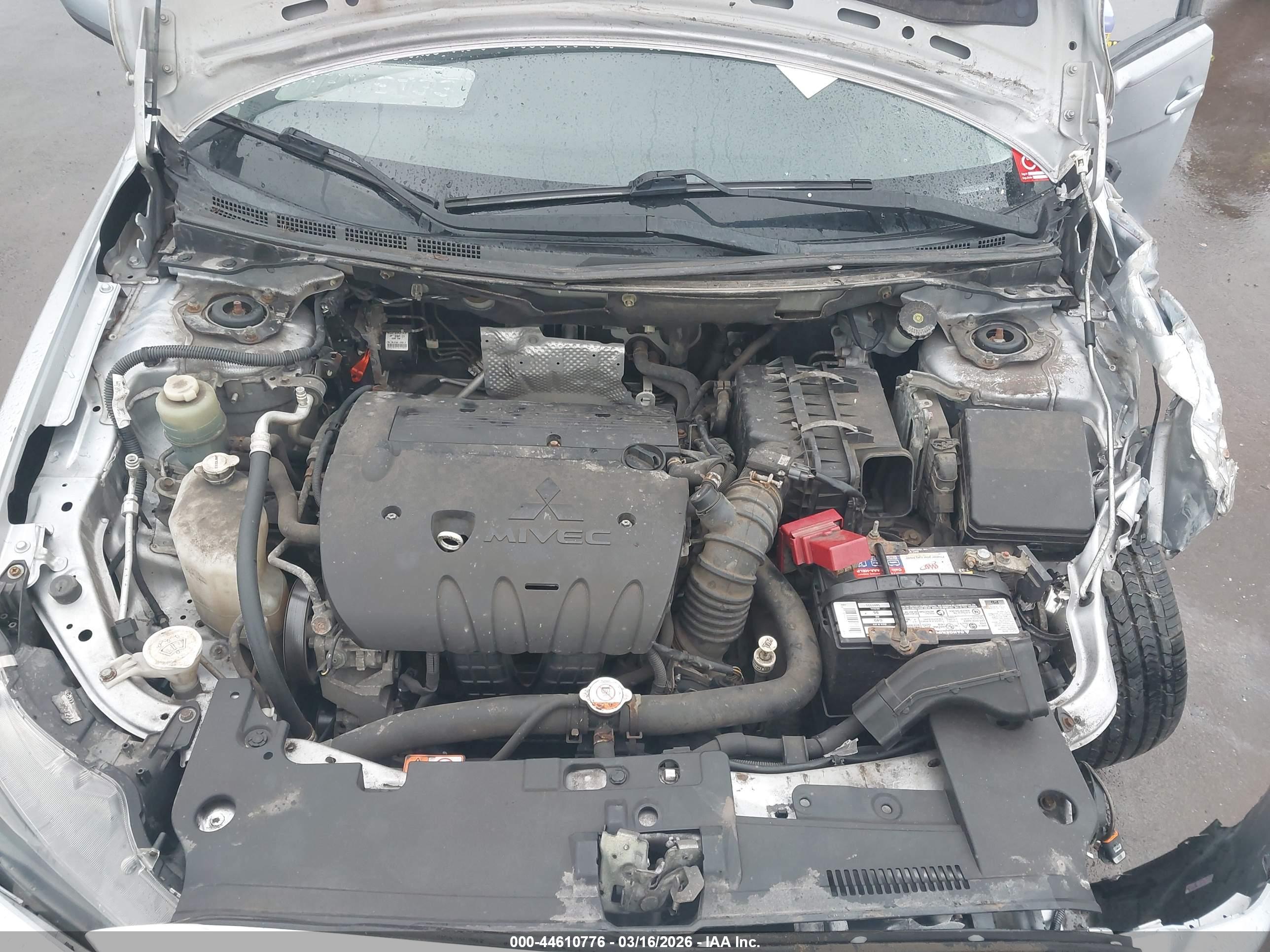 MITSUBISHI LANCER image 10