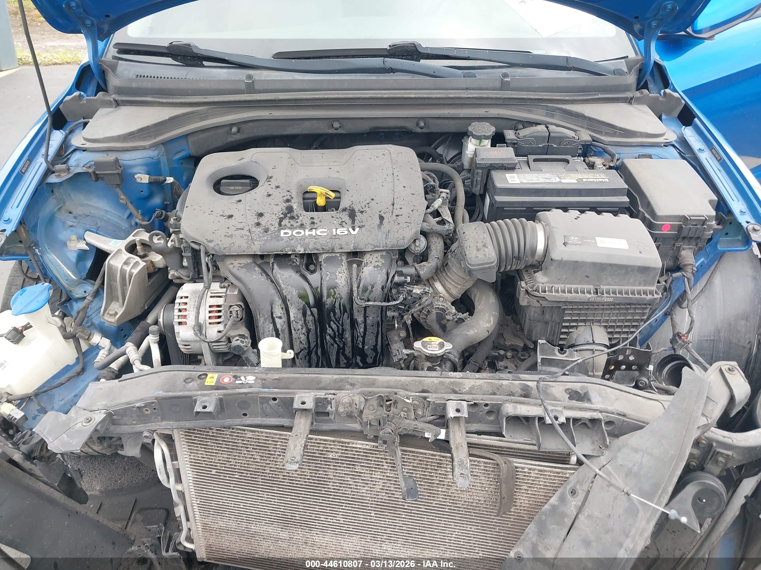 HYUNDAI ELANTRA image 10