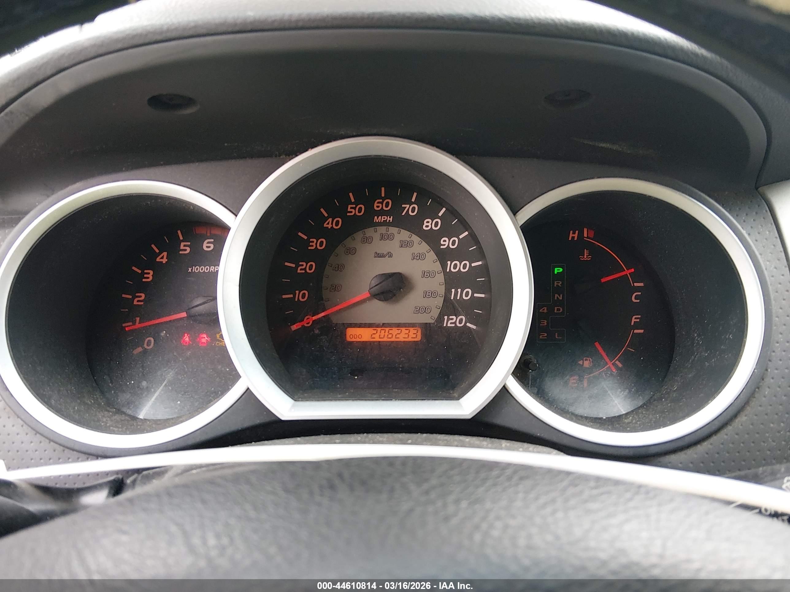 TOYOTA TACOMA image 7