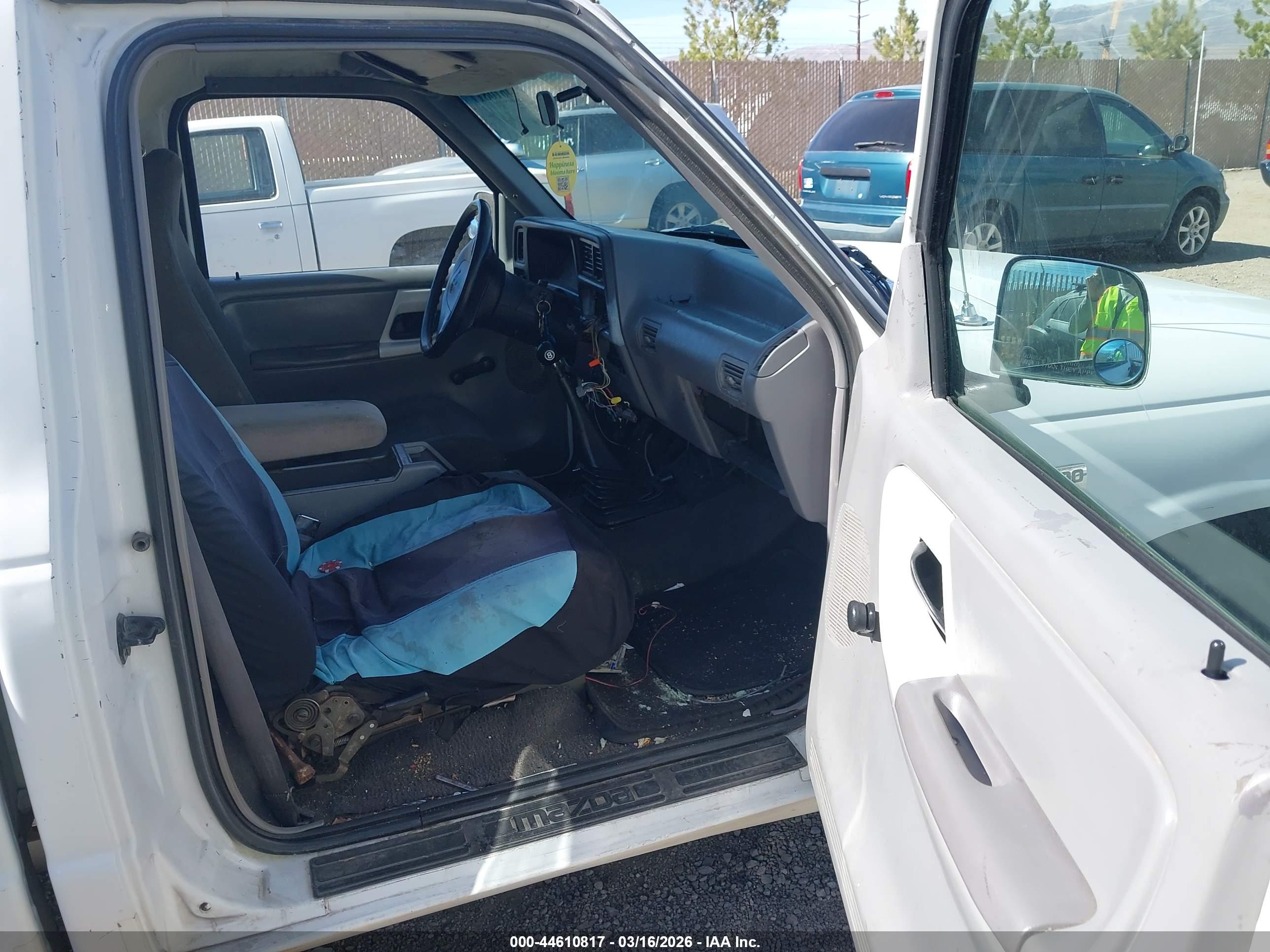 MAZDA B2300 image 5