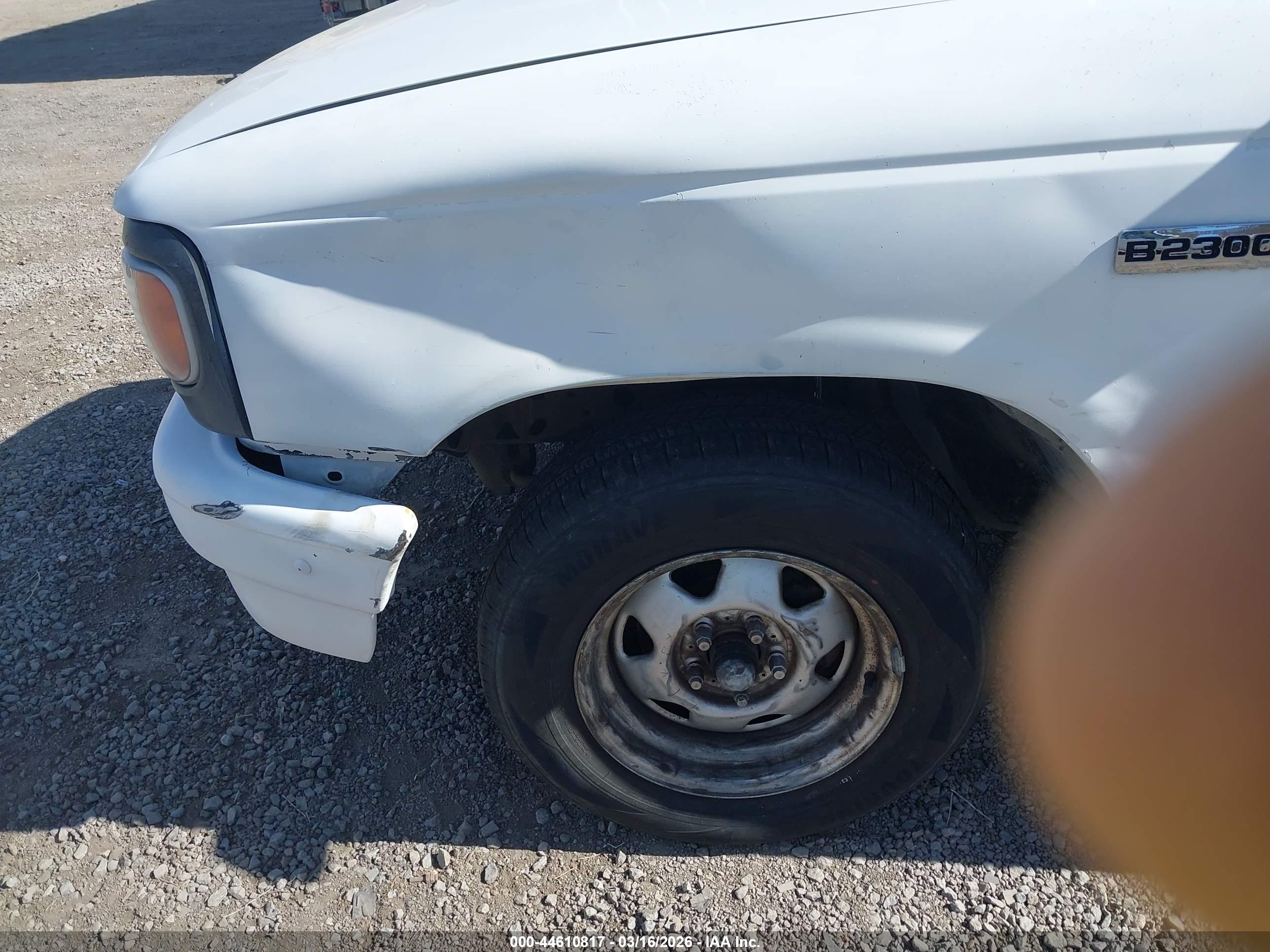 MAZDA B2300 image 6
