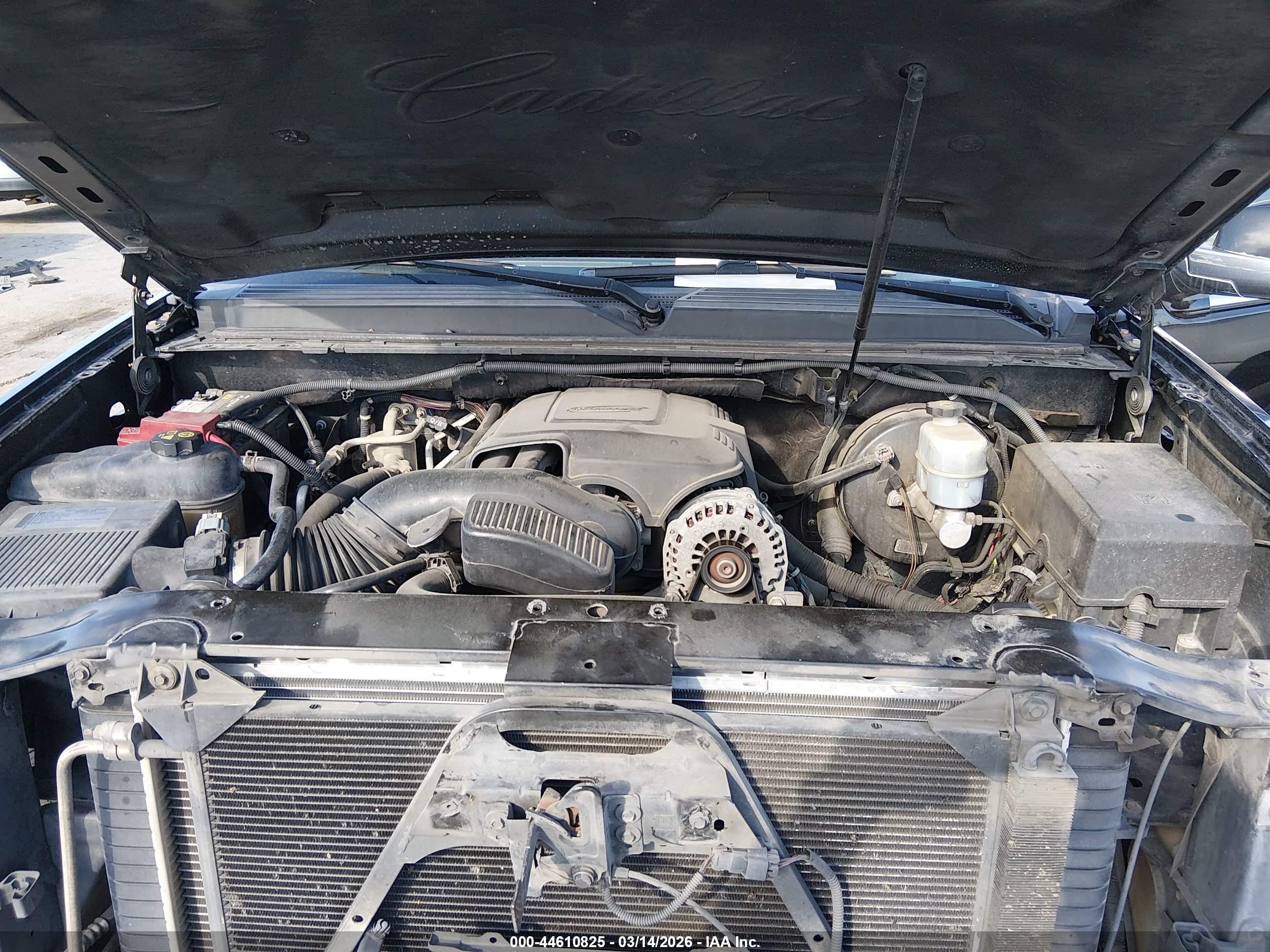 CADILLAC ESCALADE image 10