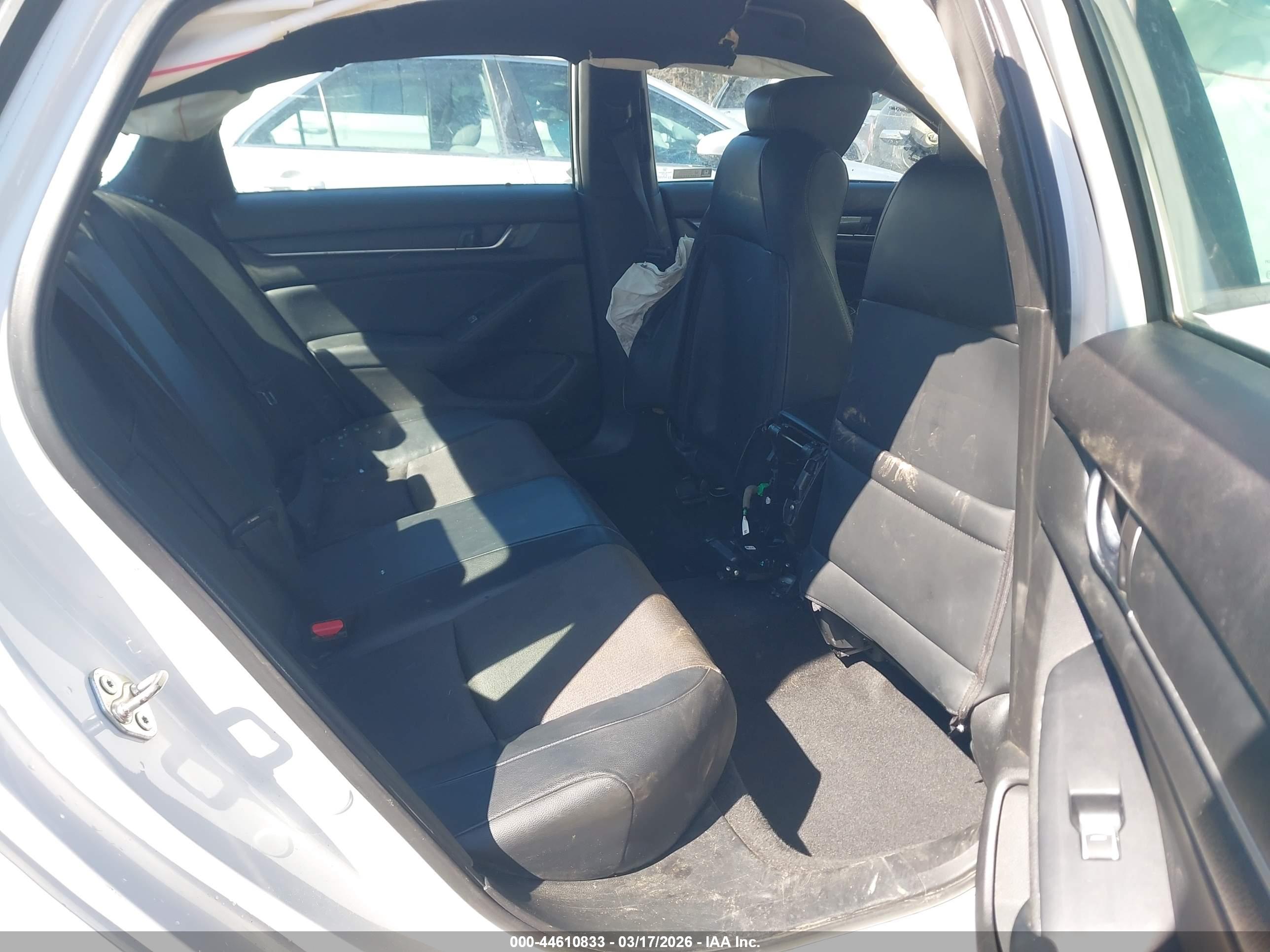 HONDA ACCORD image 8