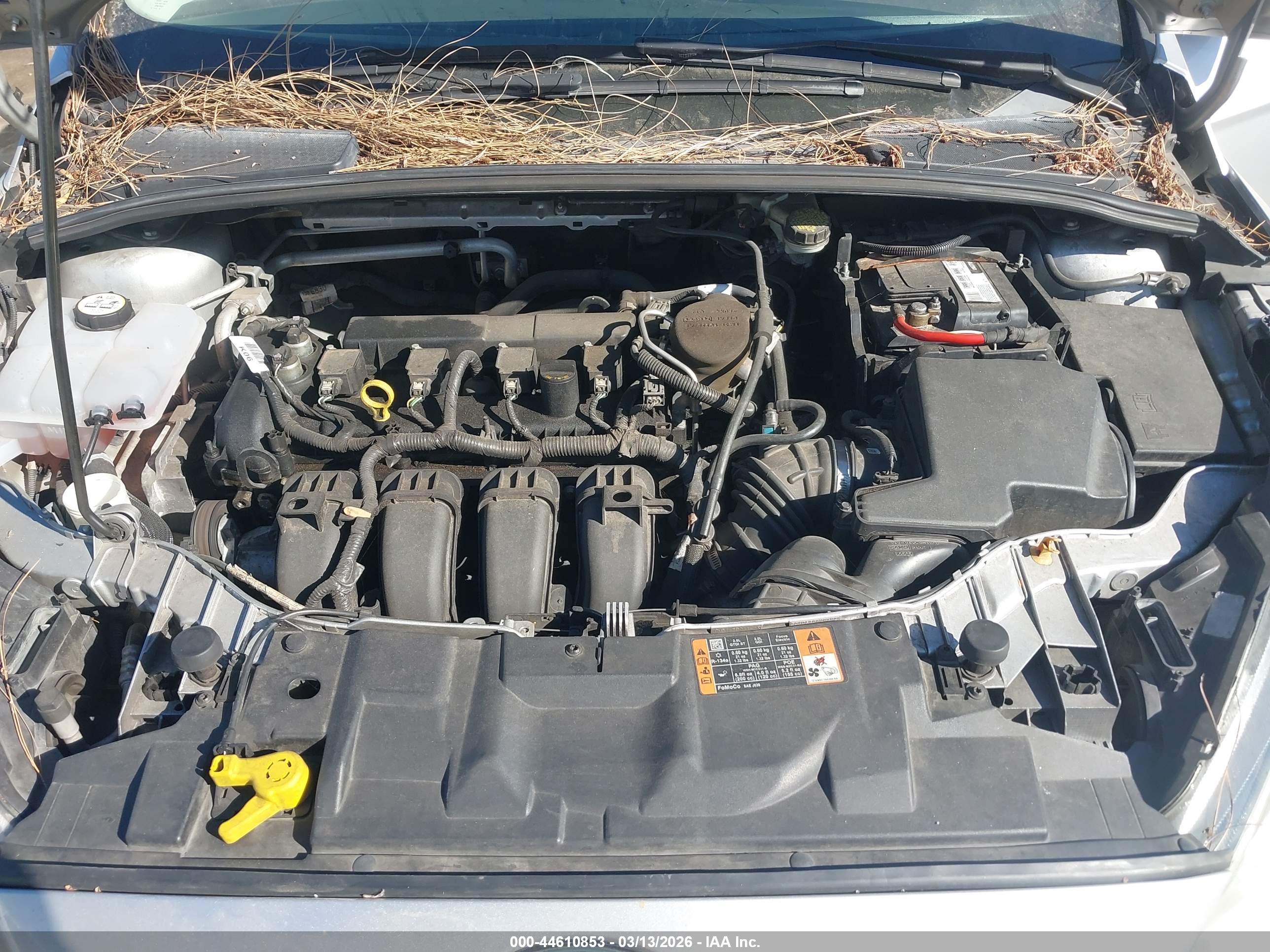FORD FOCUS image 10