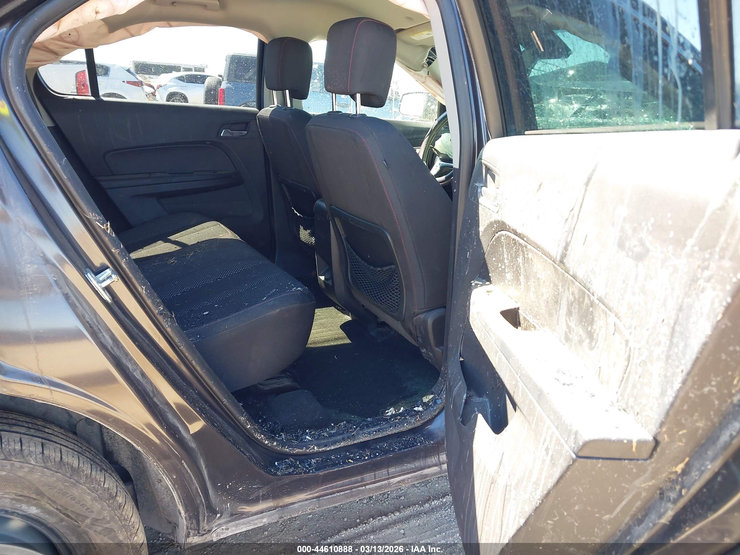 CHEVROLET EQUINOX image 8