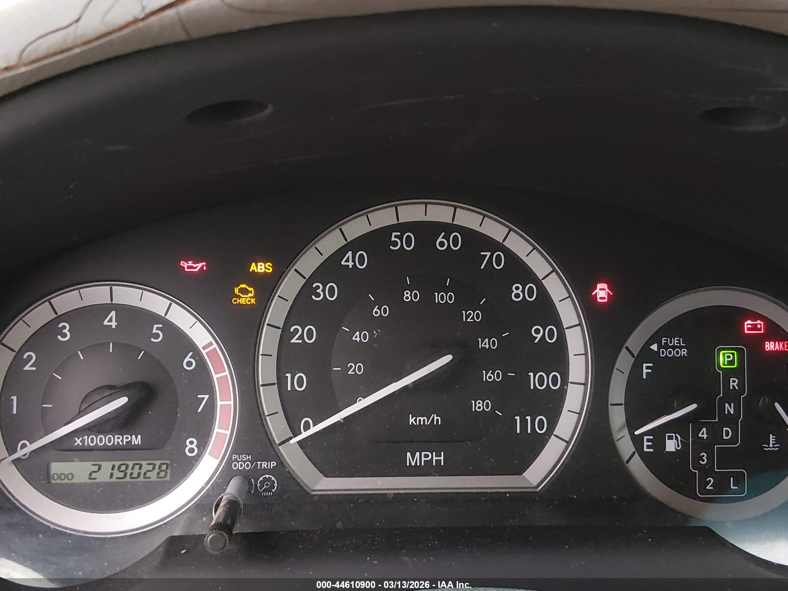 TOYOTA SIENNA image 7