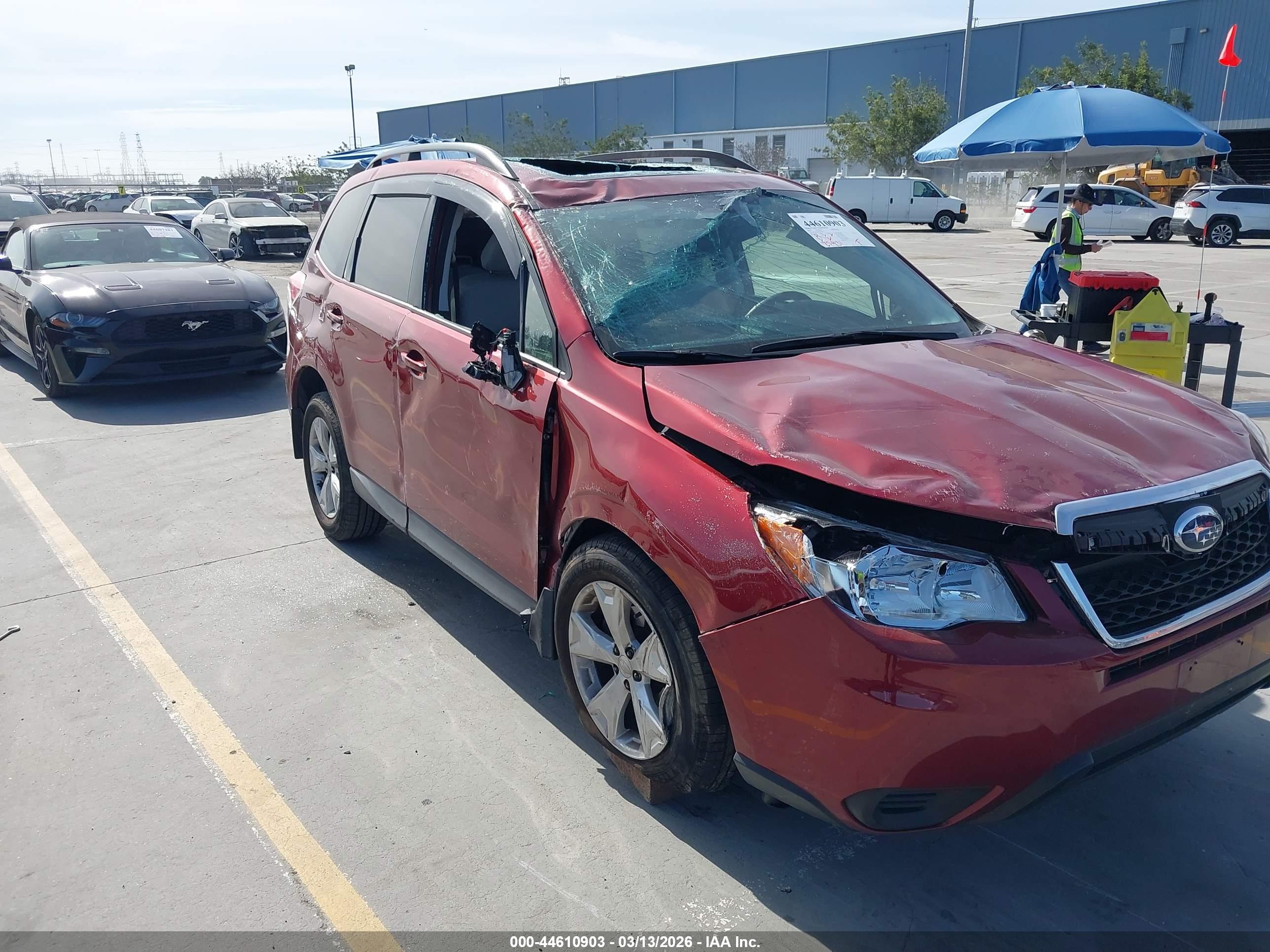 SUBARU FORESTER image 6