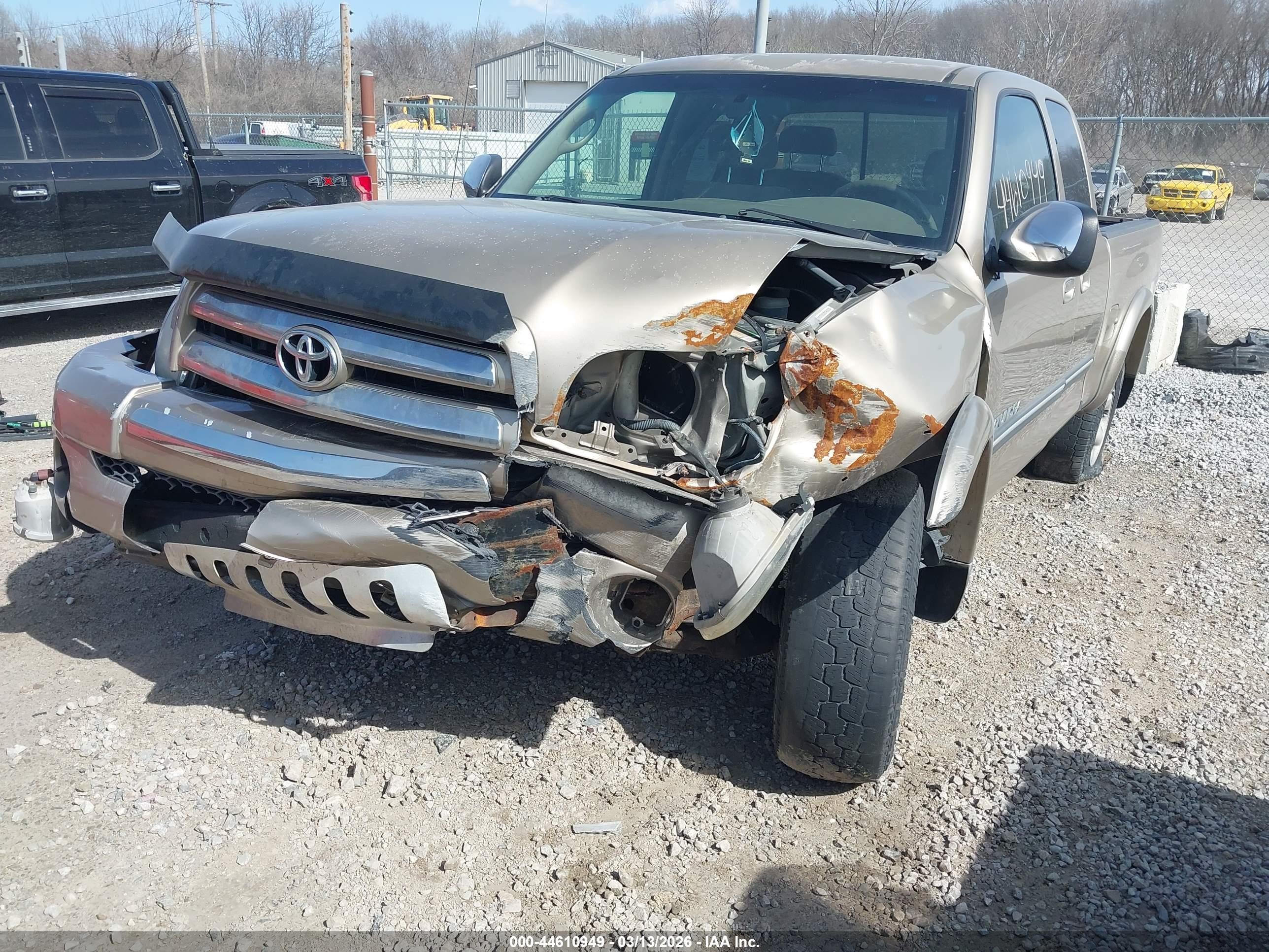 TOYOTA TUNDRA image 6