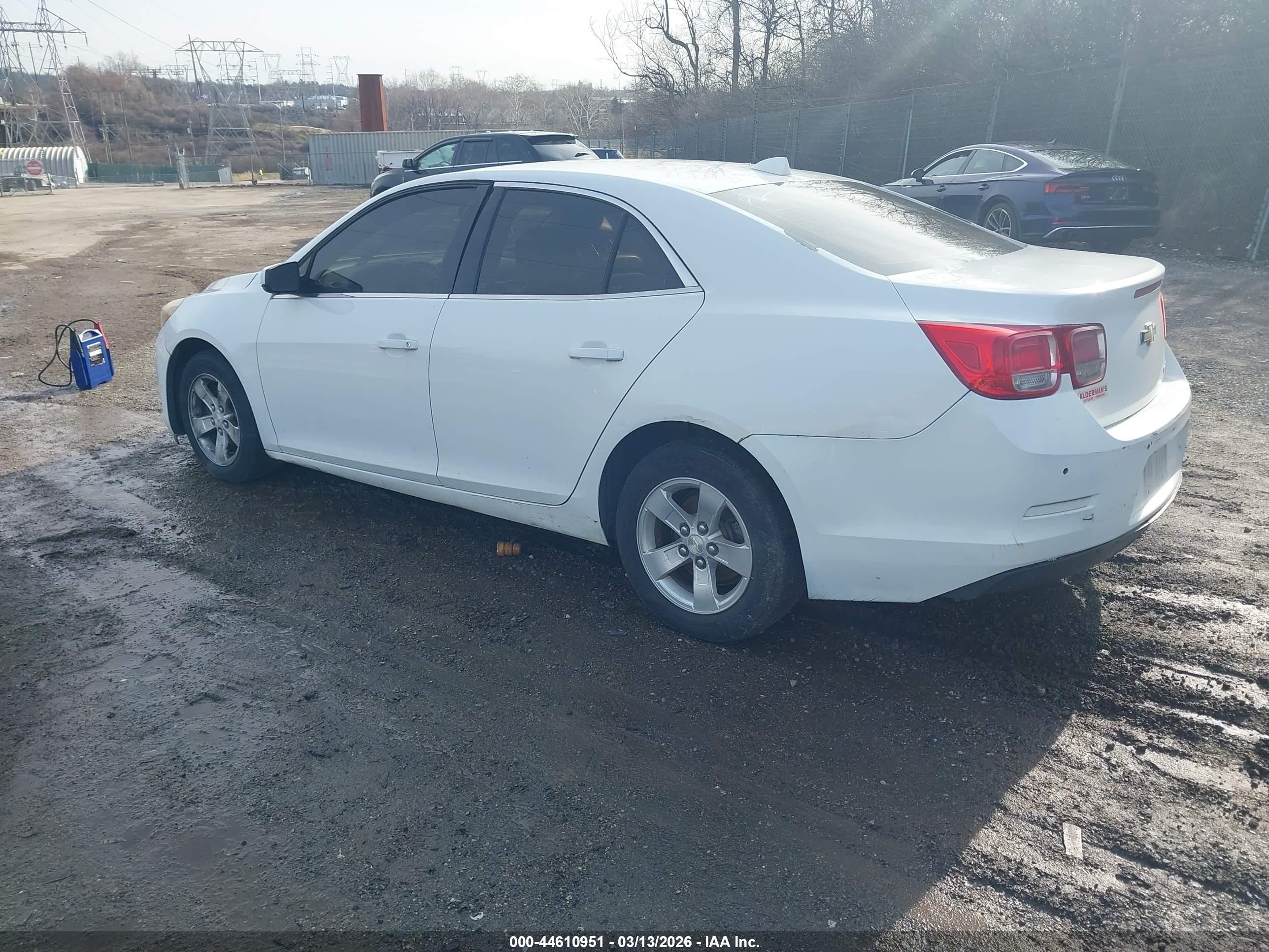CHEVROLET MALIBU image 3