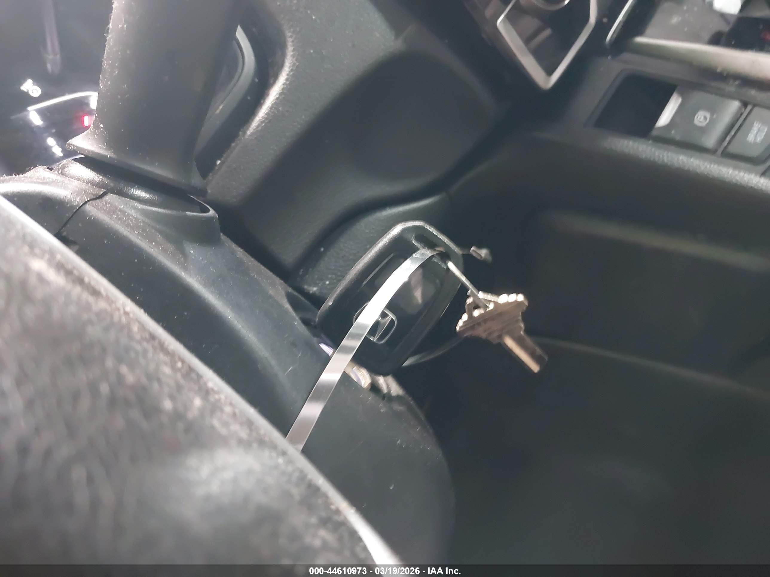 HONDA CR-V image 11