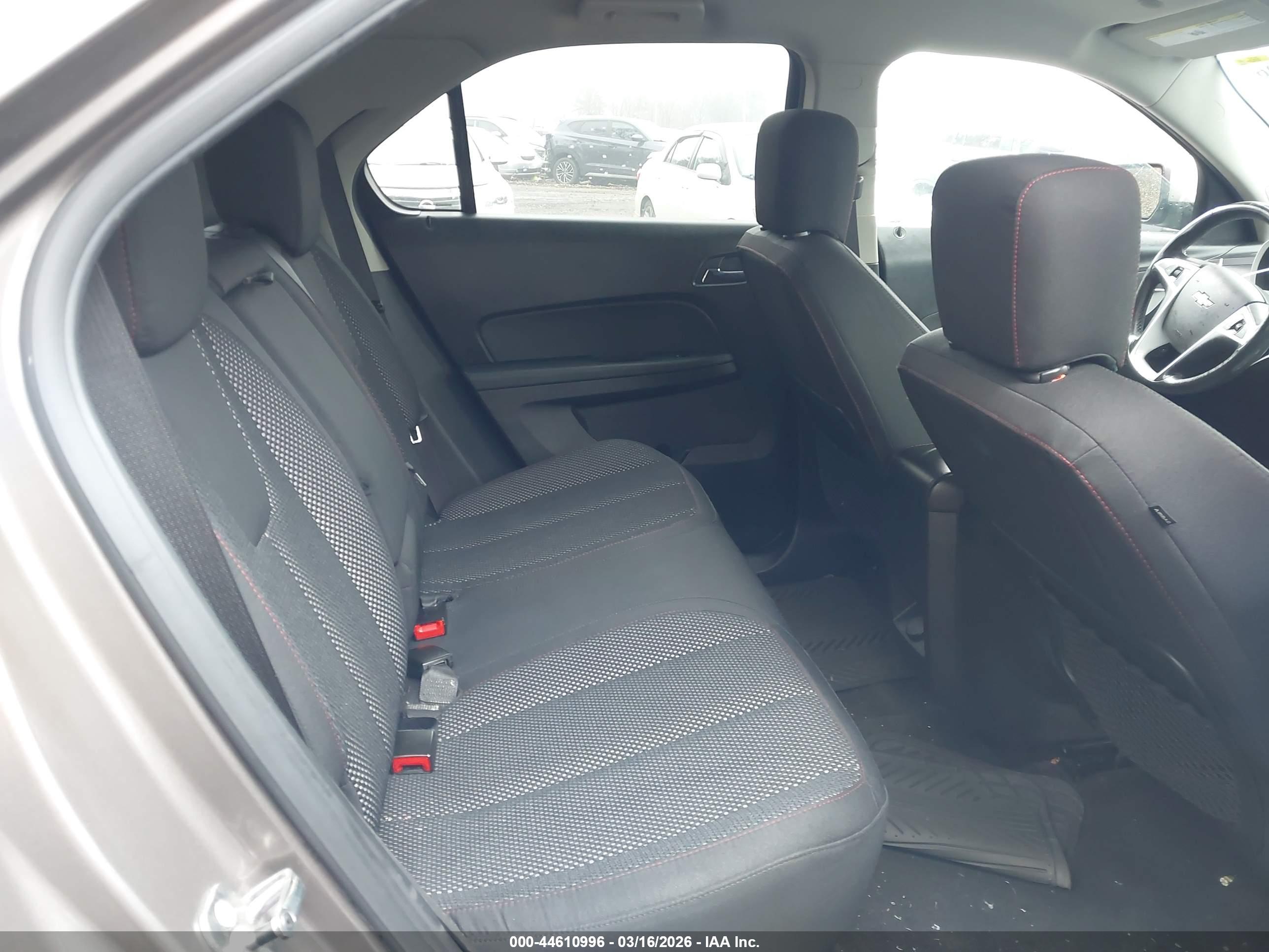 CHEVROLET EQUINOX image 8