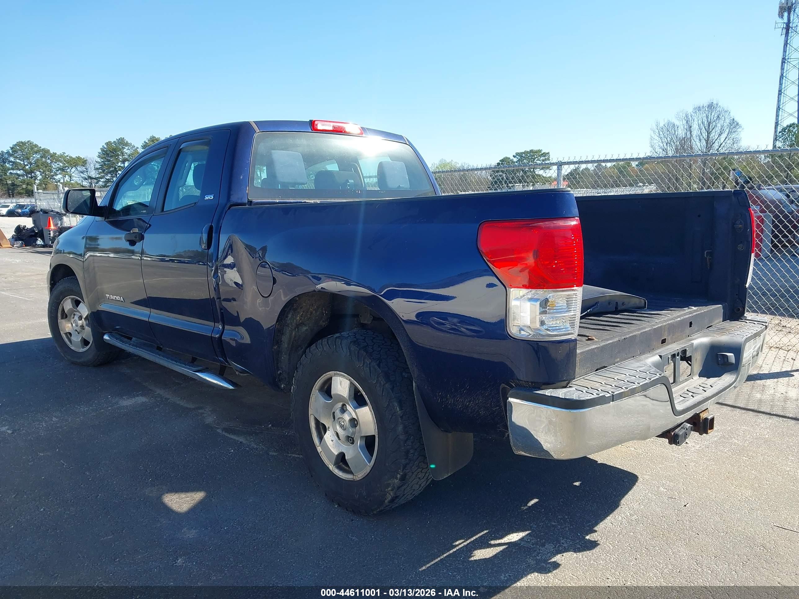 TOYOTA TUNDRA image 3