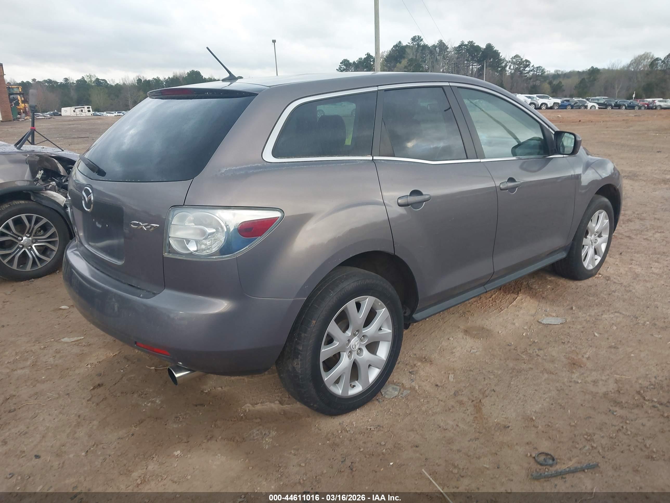 MAZDA CX-7 image 4