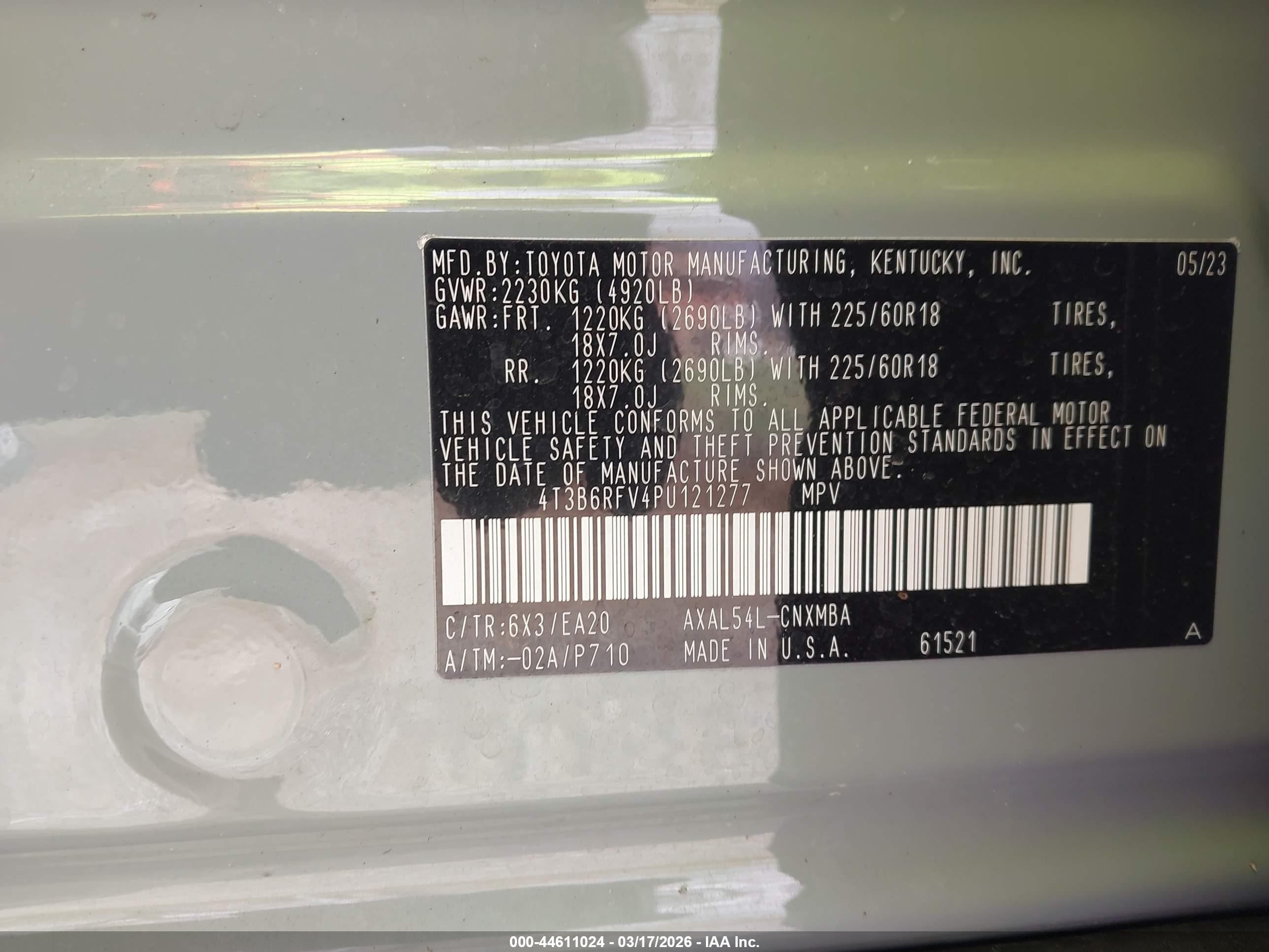 TOYOTA RAV4 image 9