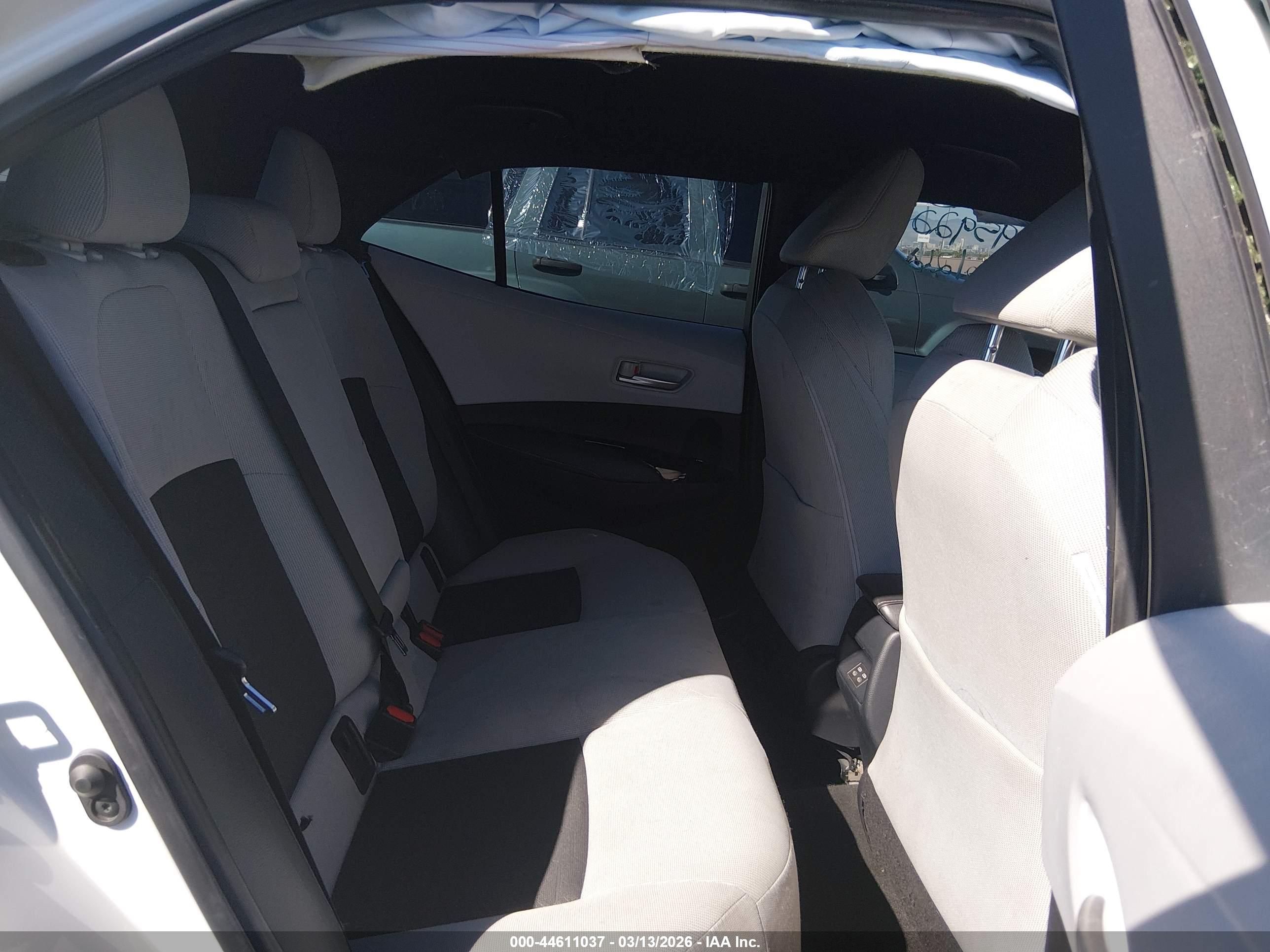 TOYOTA COROLLA image 8