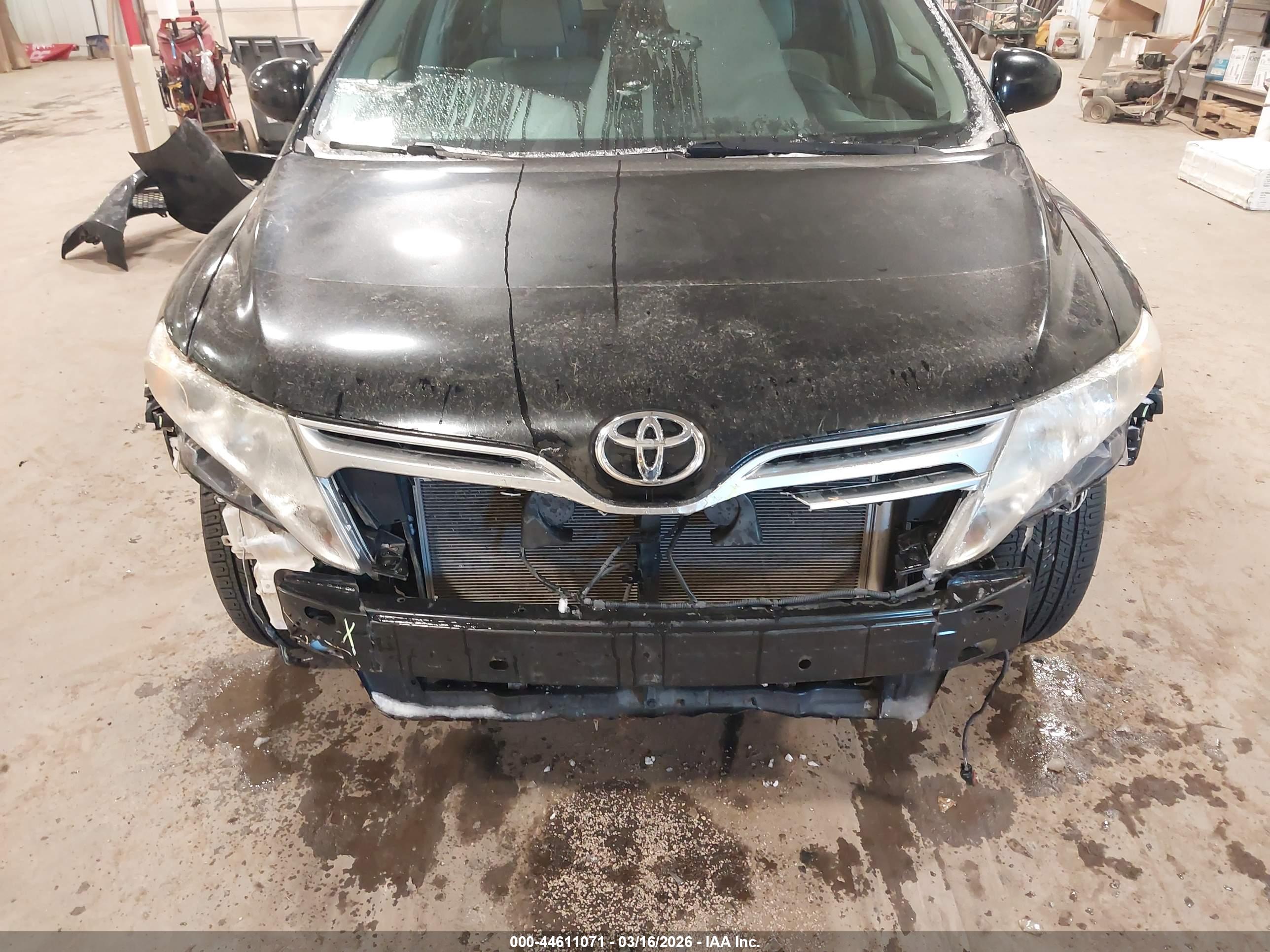 TOYOTA VENZA image 6