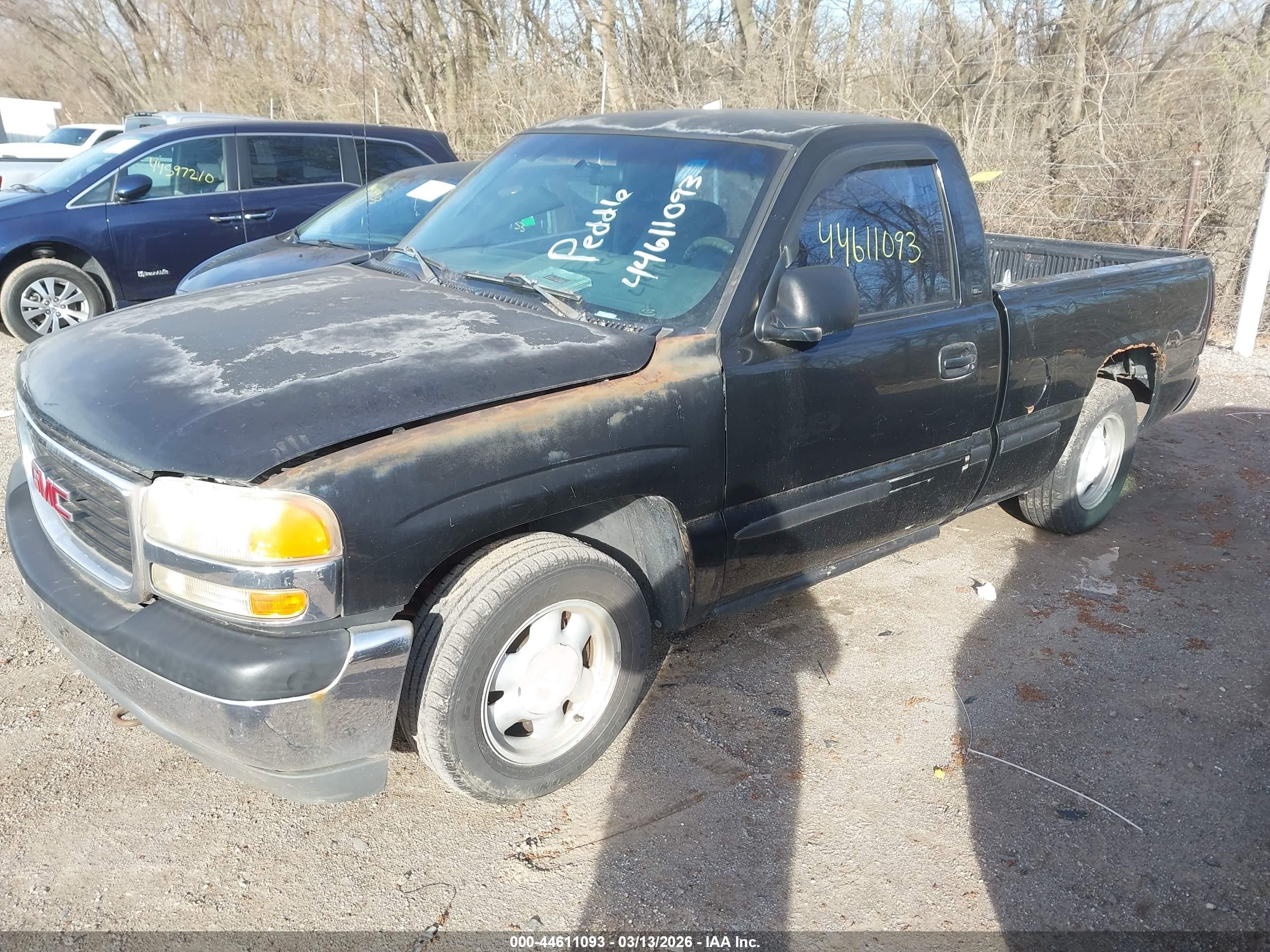 GMC SIERRA image 2
