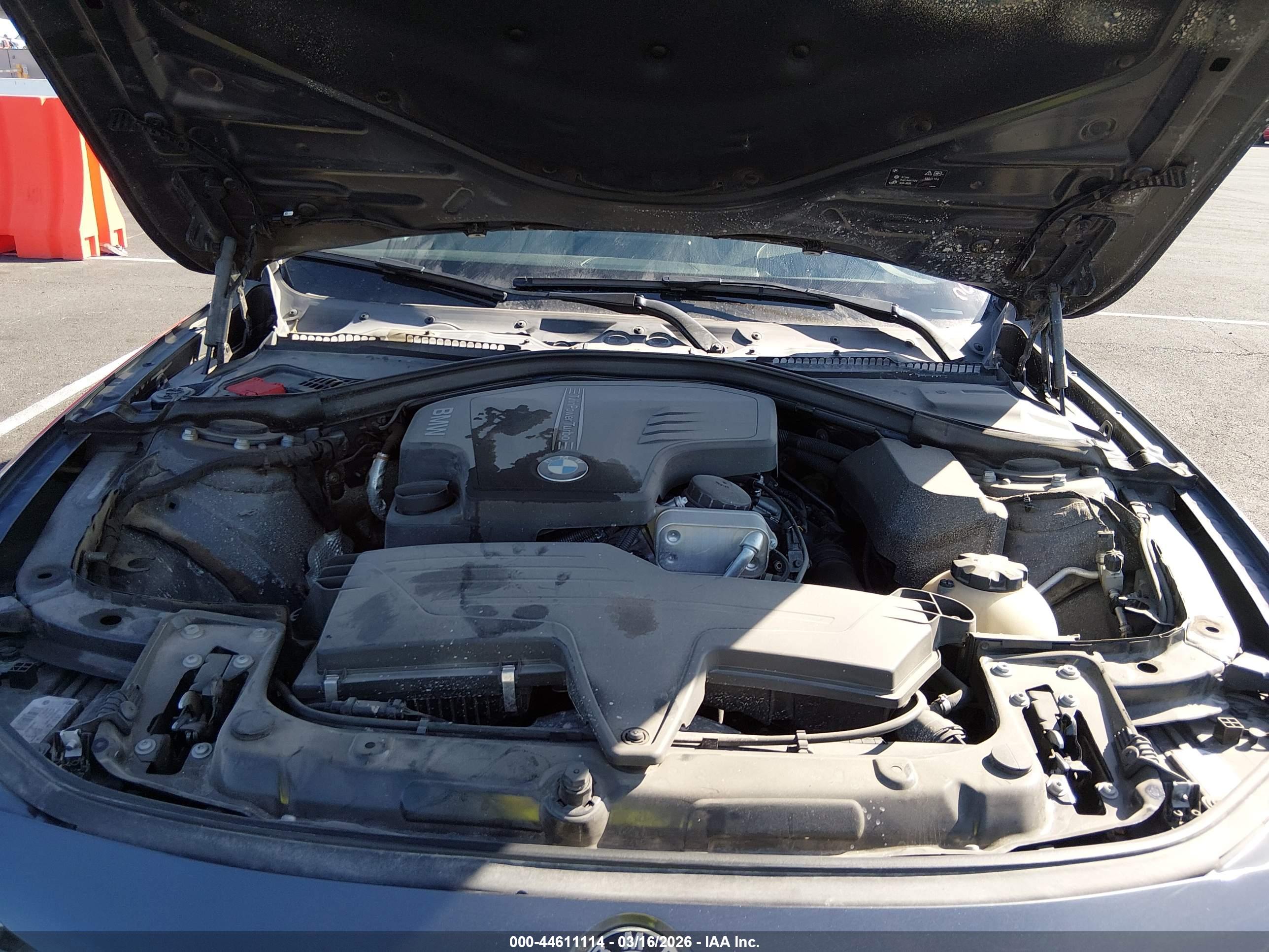 BMW 328I image 10