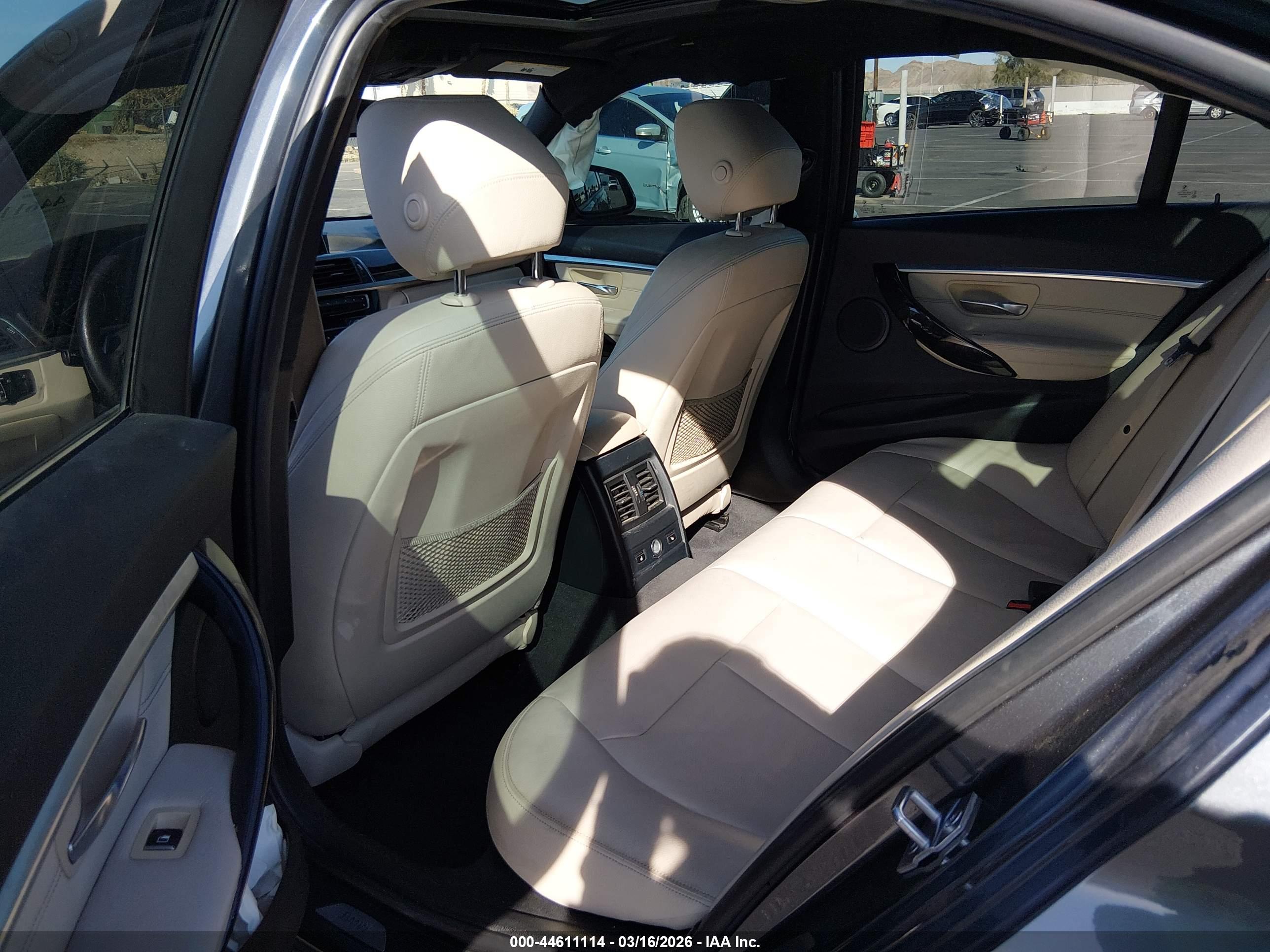 BMW 328I image 8