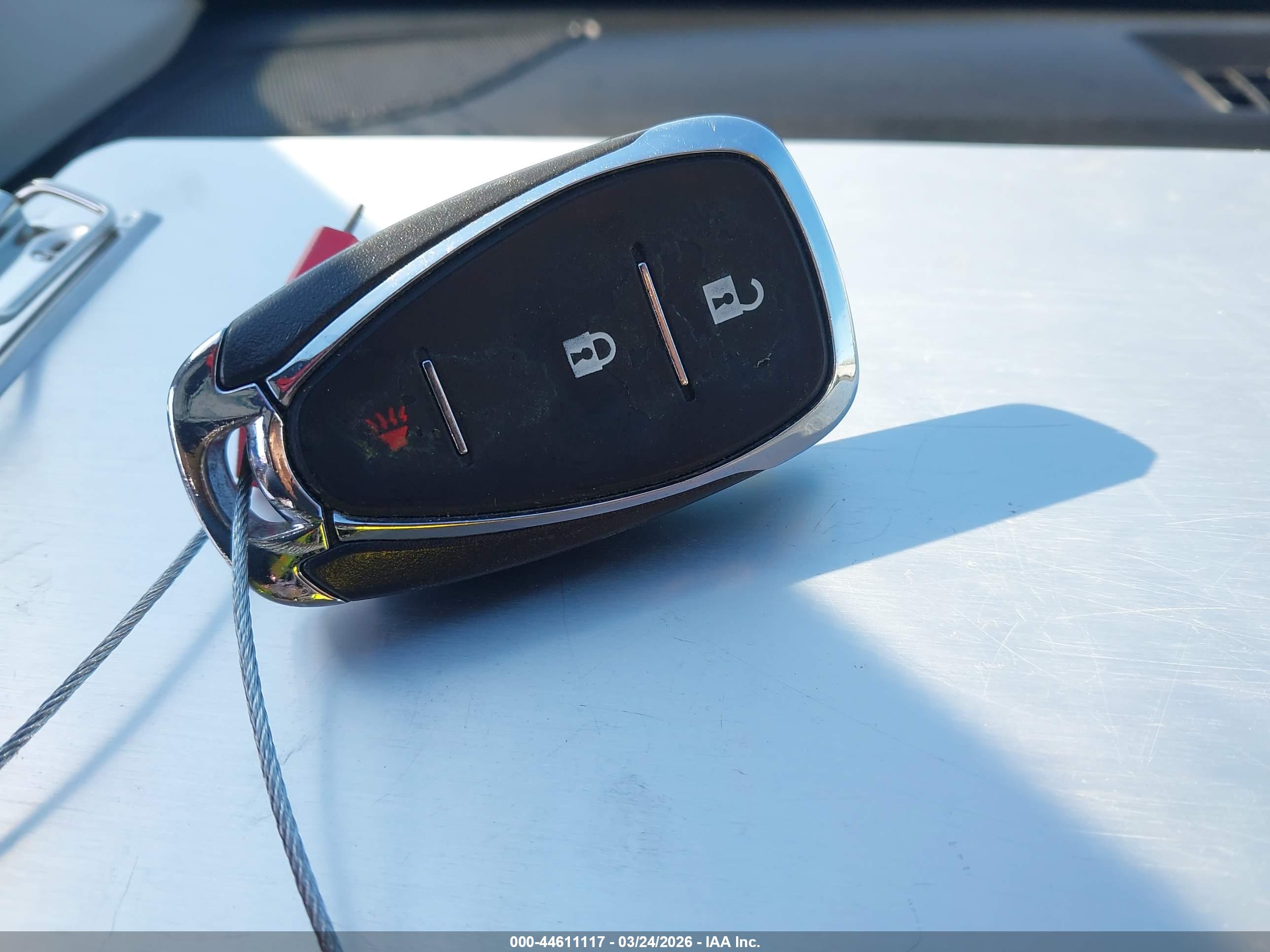 CHEVROLET EQUINOX image 11