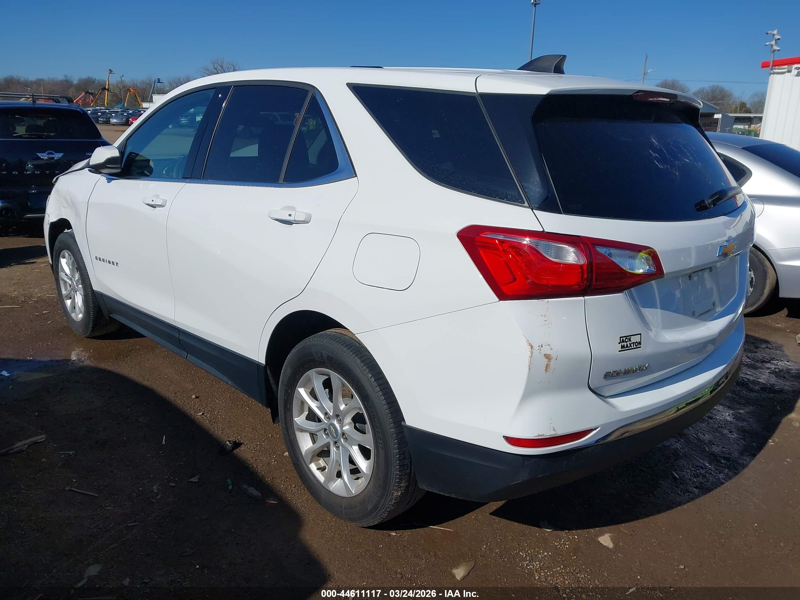 CHEVROLET EQUINOX image 3