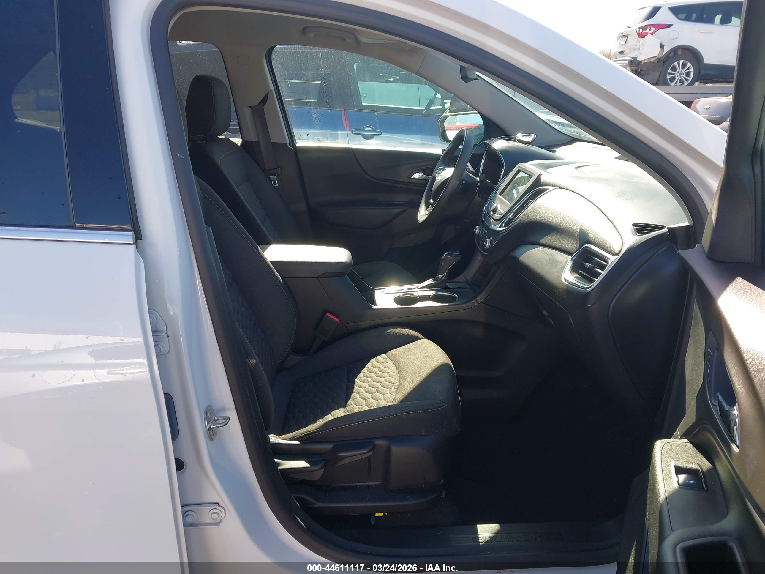 CHEVROLET EQUINOX image 5
