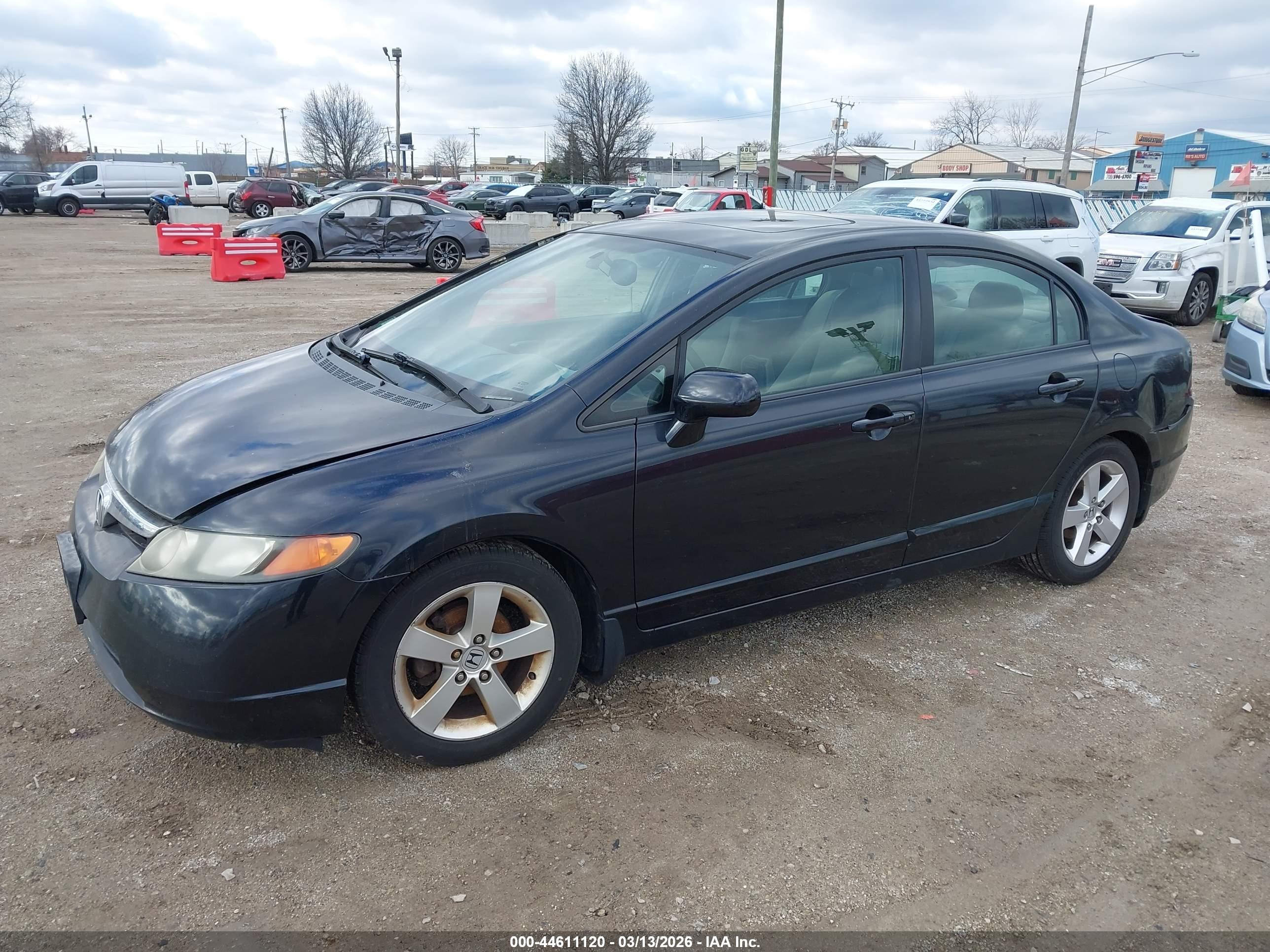 HONDA CIVIC image 2