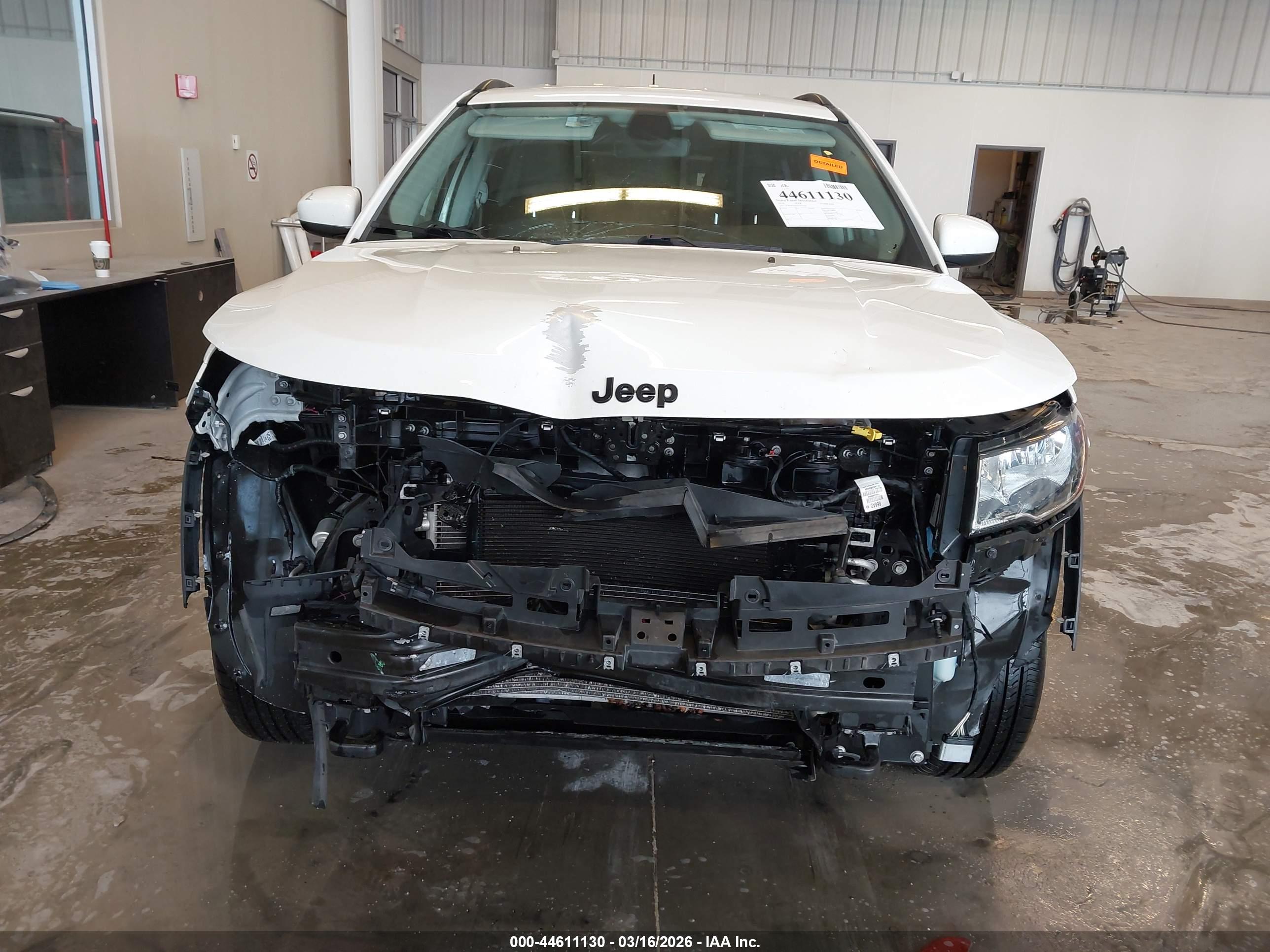 JEEP COMPASS image 6