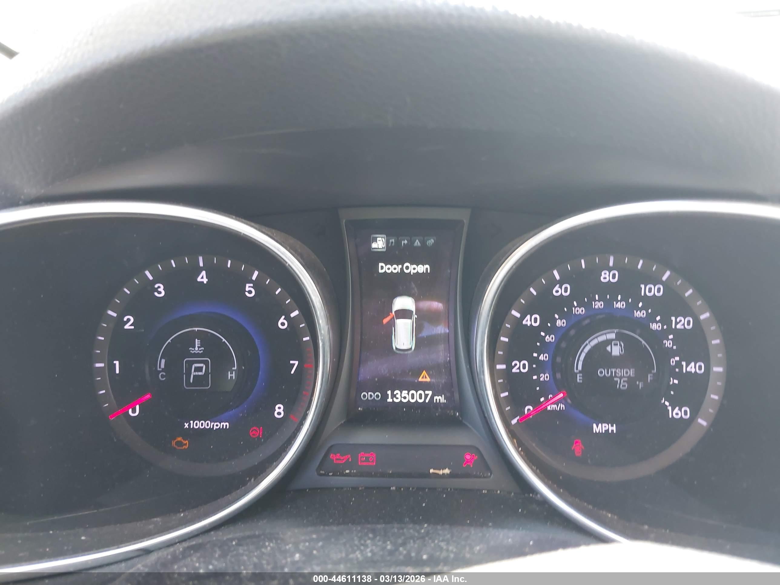 HYUNDAI SANTA image 7