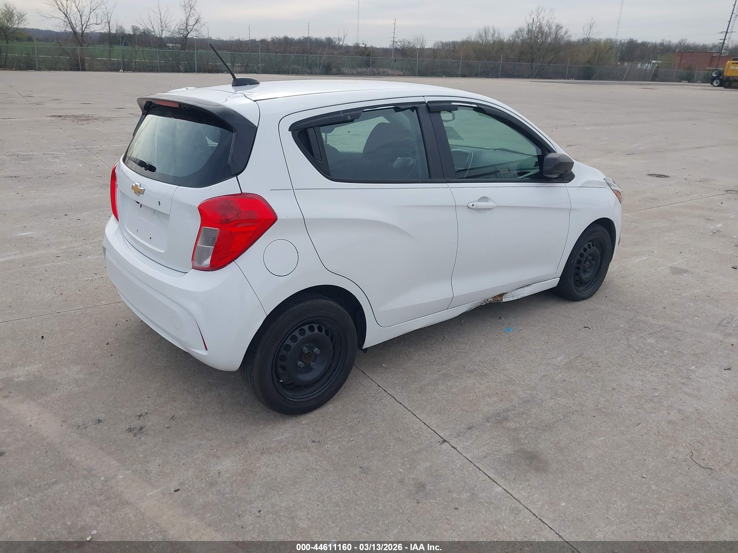 CHEVROLET SPARK image 4