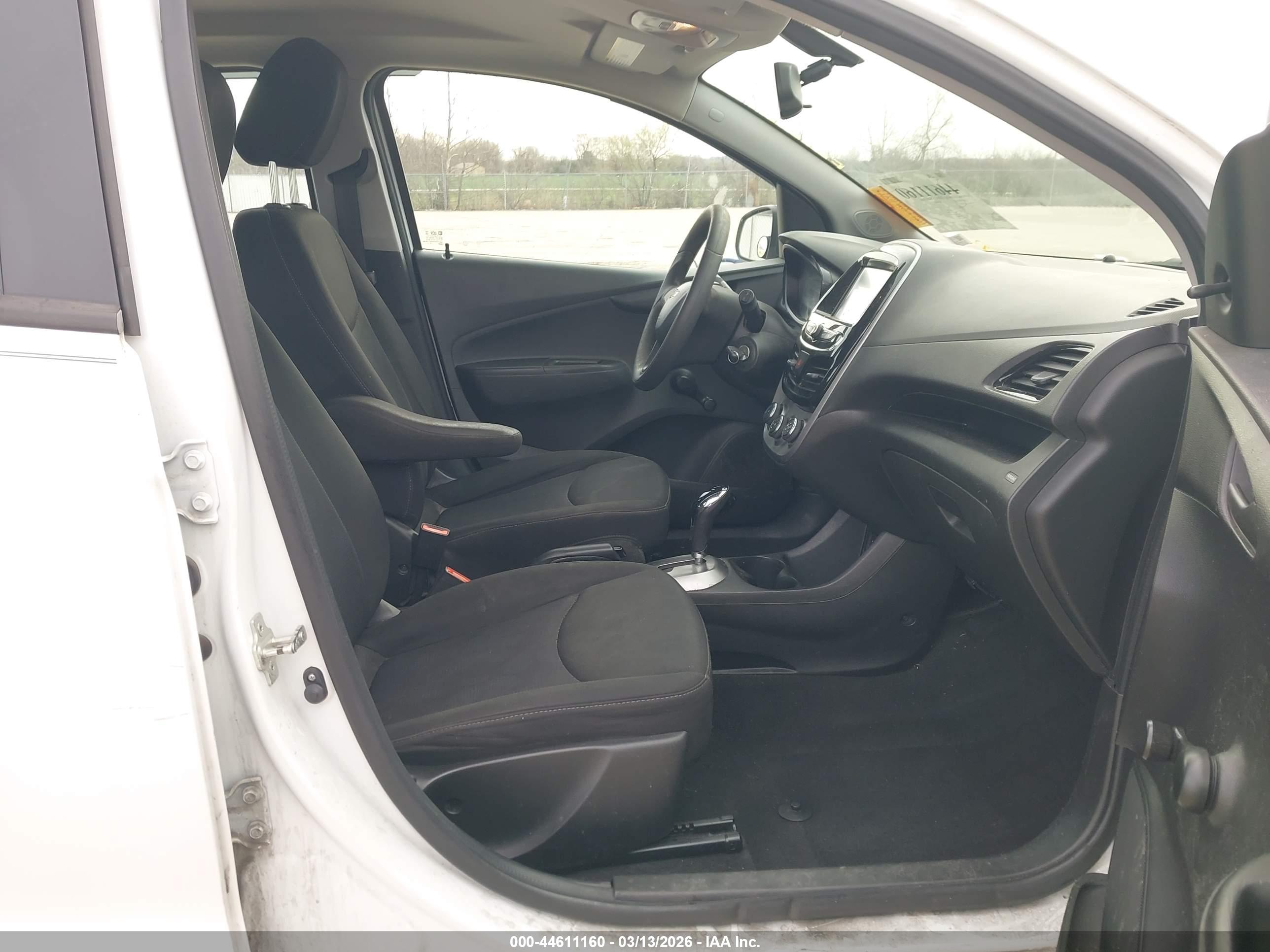 CHEVROLET SPARK image 5