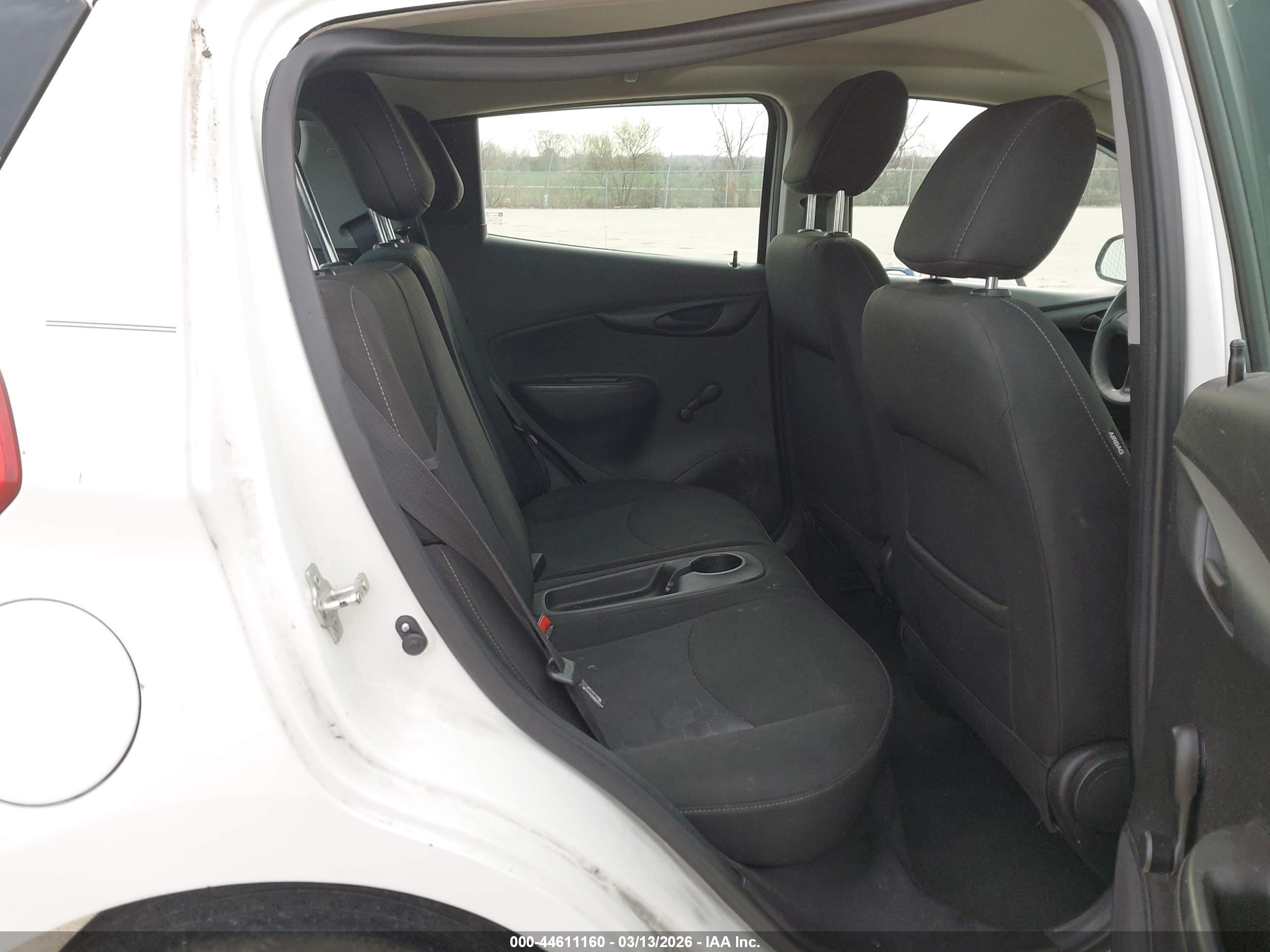 CHEVROLET SPARK image 8