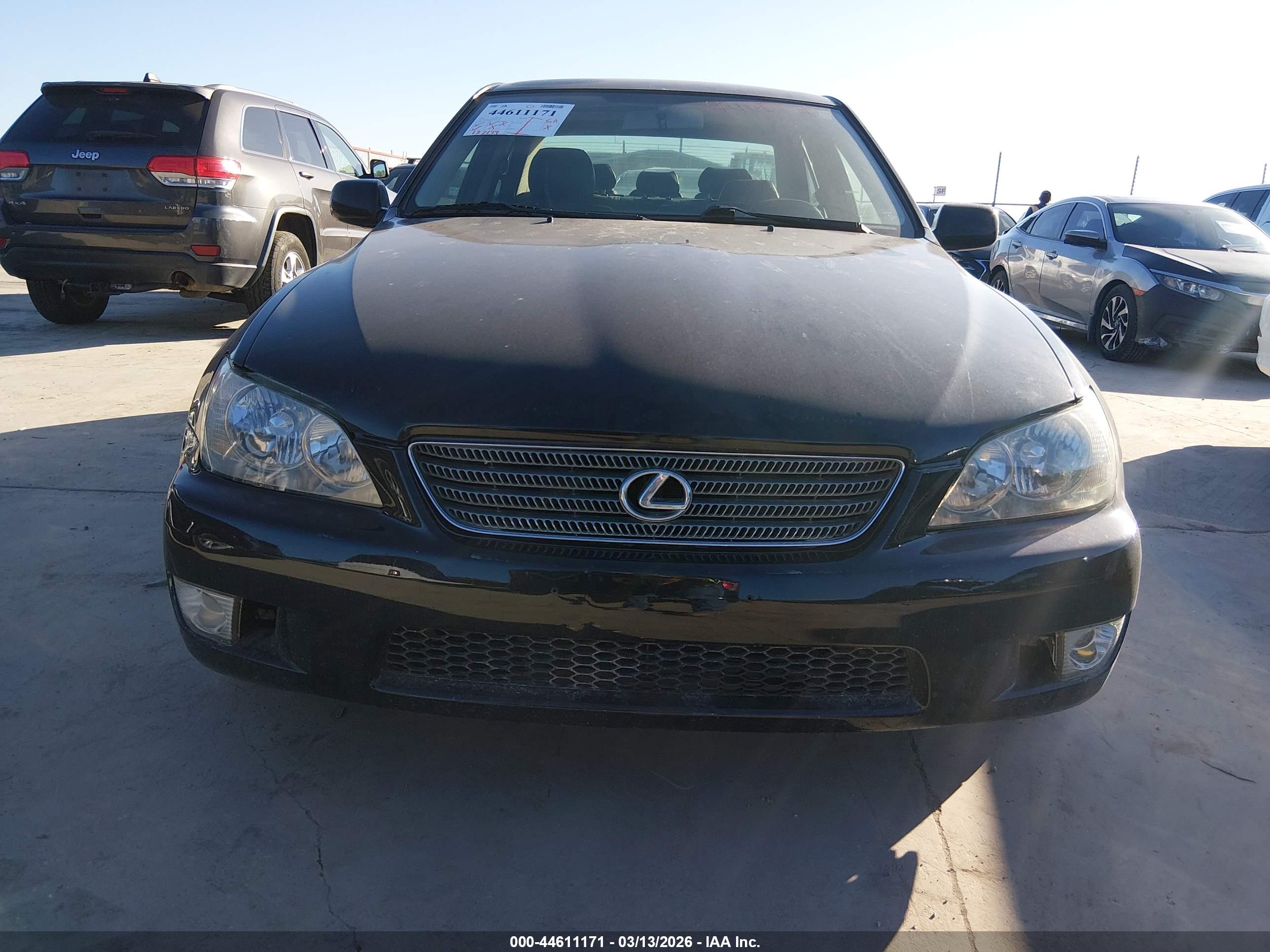LEXUS IS image 6