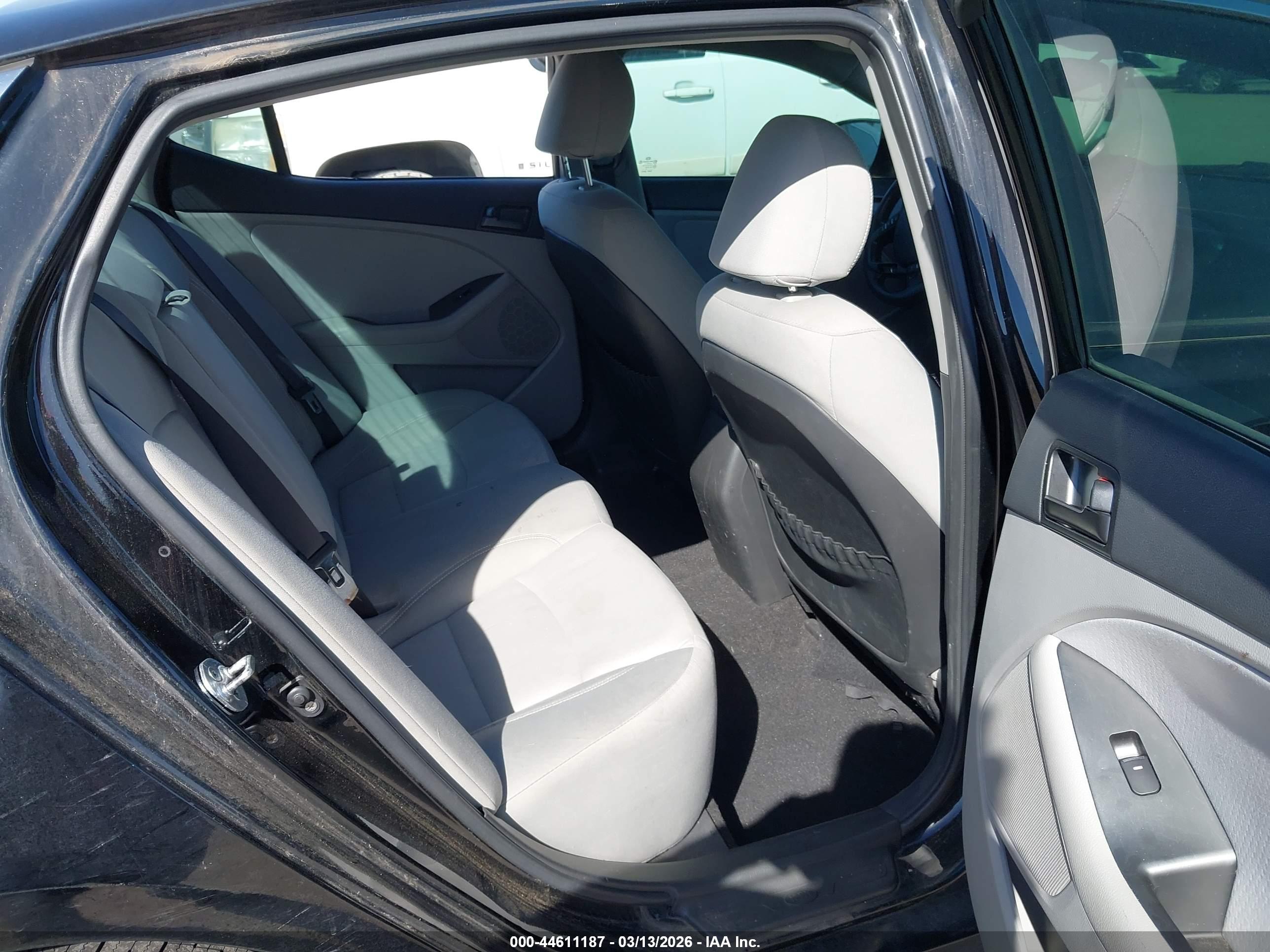 KIA OPTIMA image 8