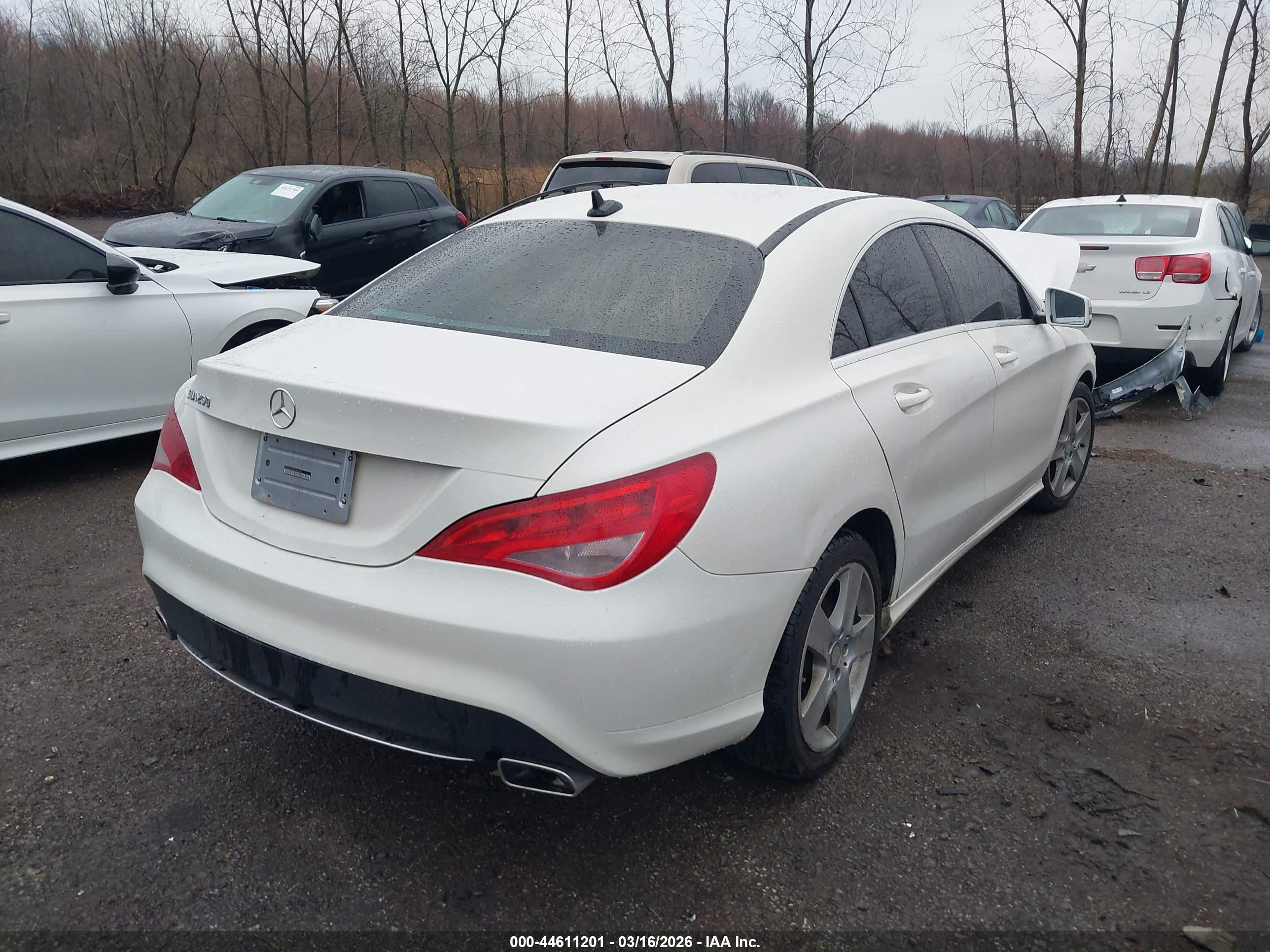 MERCEDES-BENZ CLA image 4
