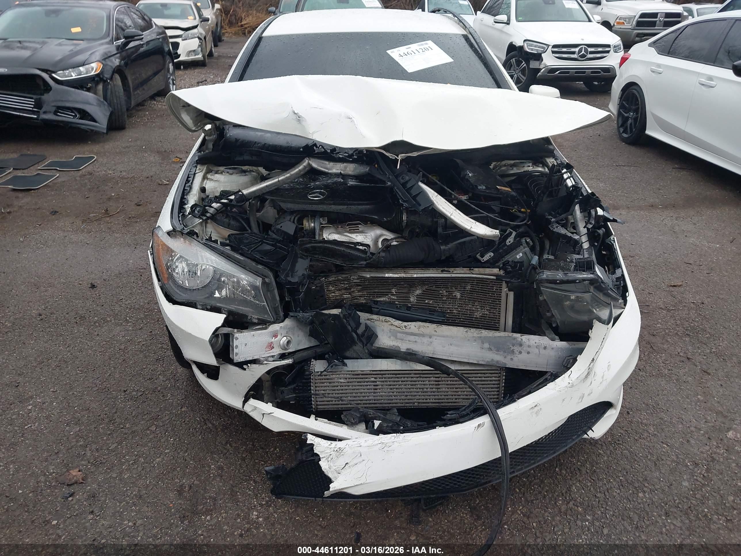 MERCEDES-BENZ CLA image 6