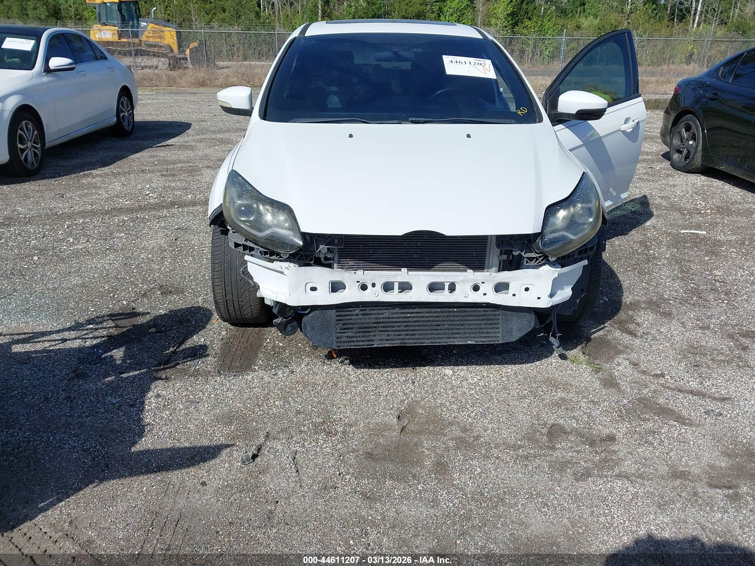 FORD FOCUS image 6