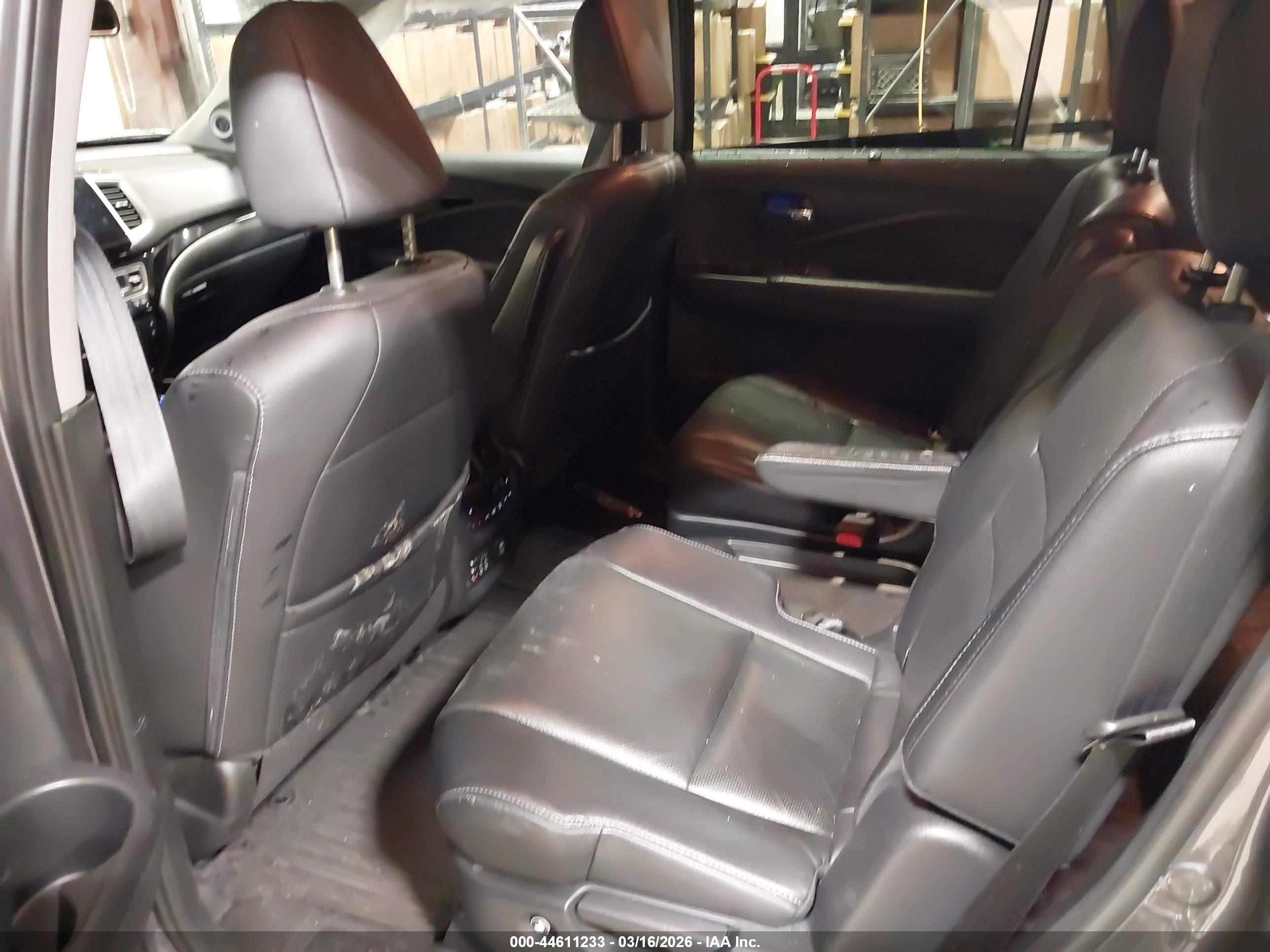 HONDA PILOT image 8