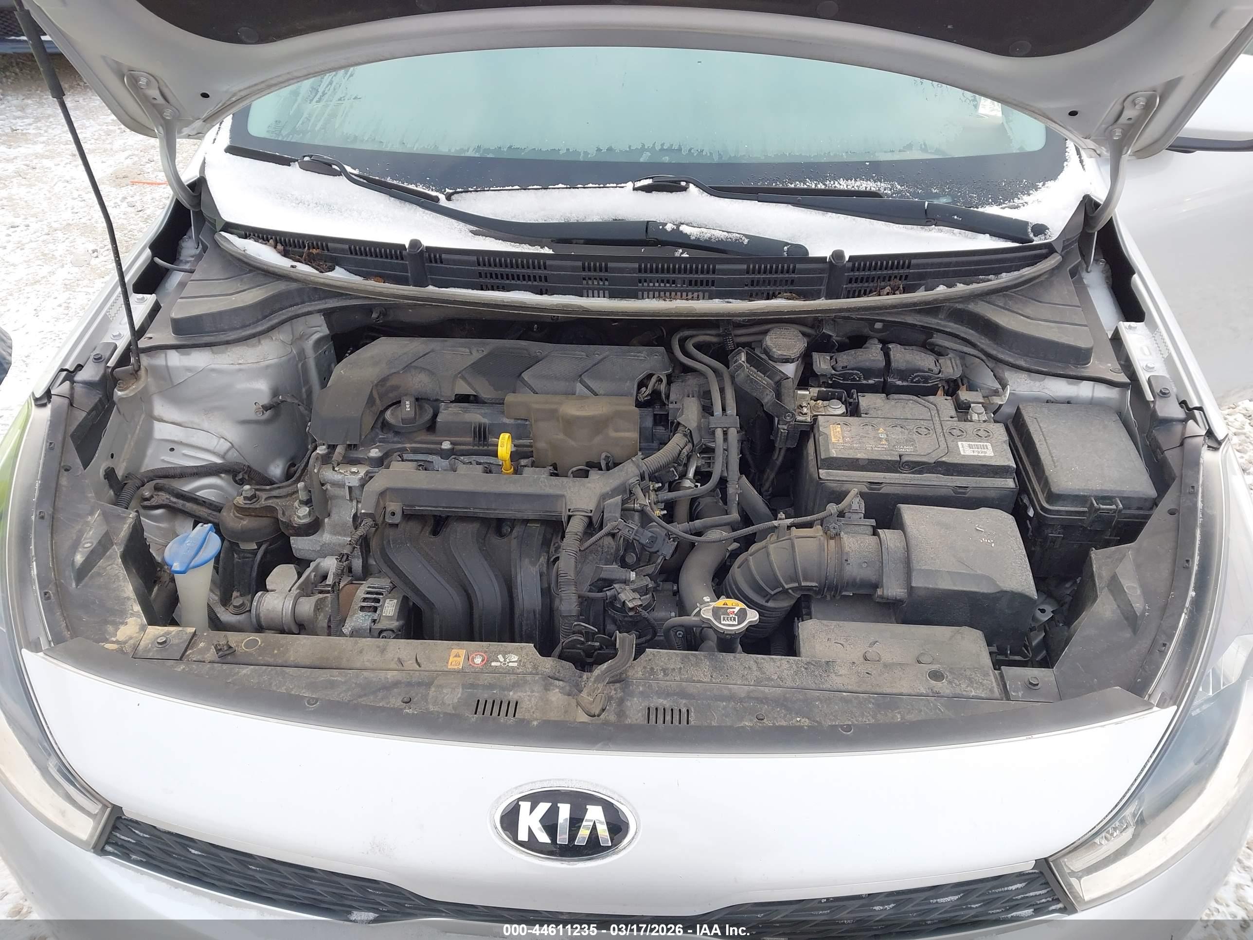KIA RIO image 10