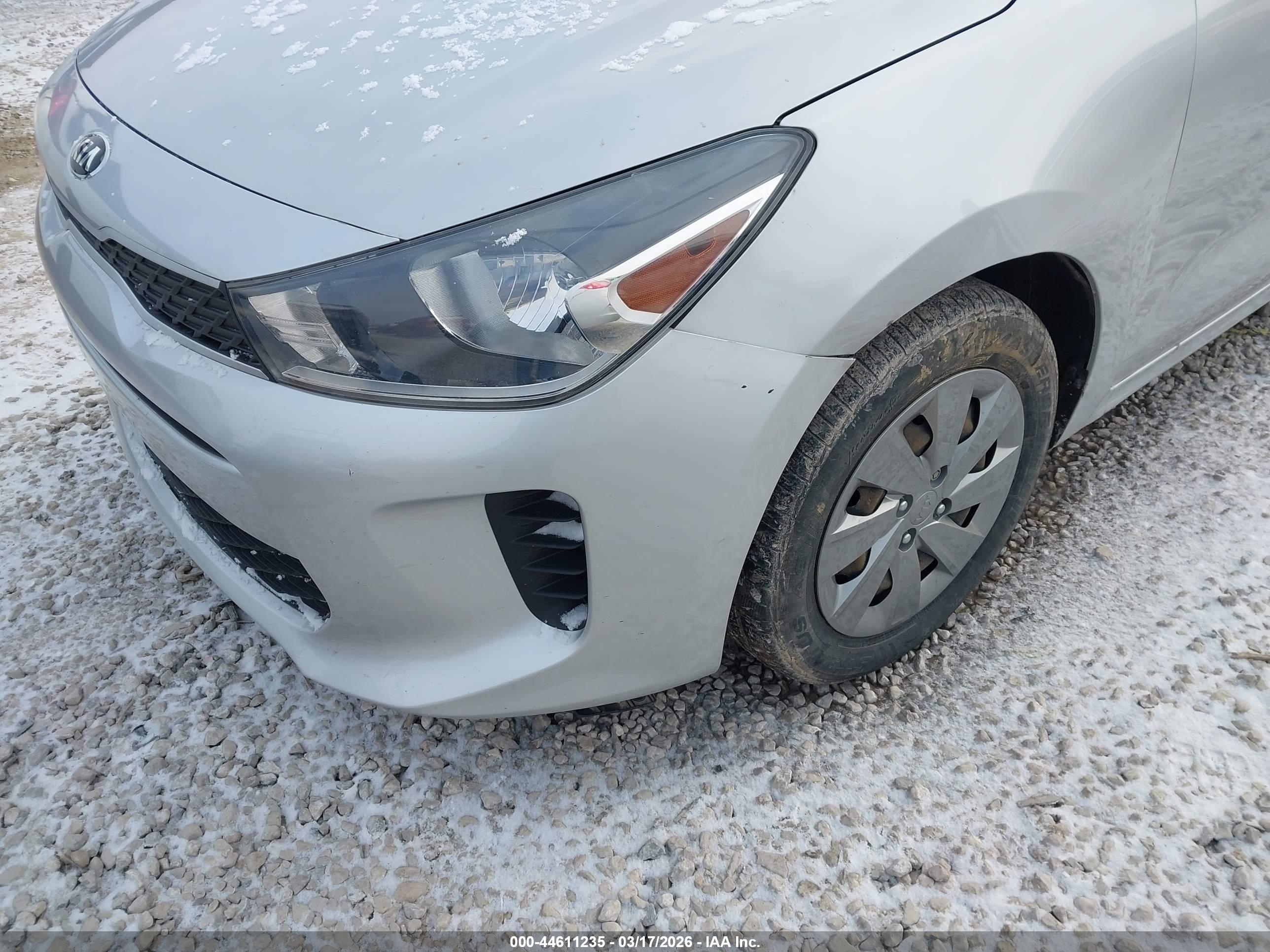 KIA RIO image 6