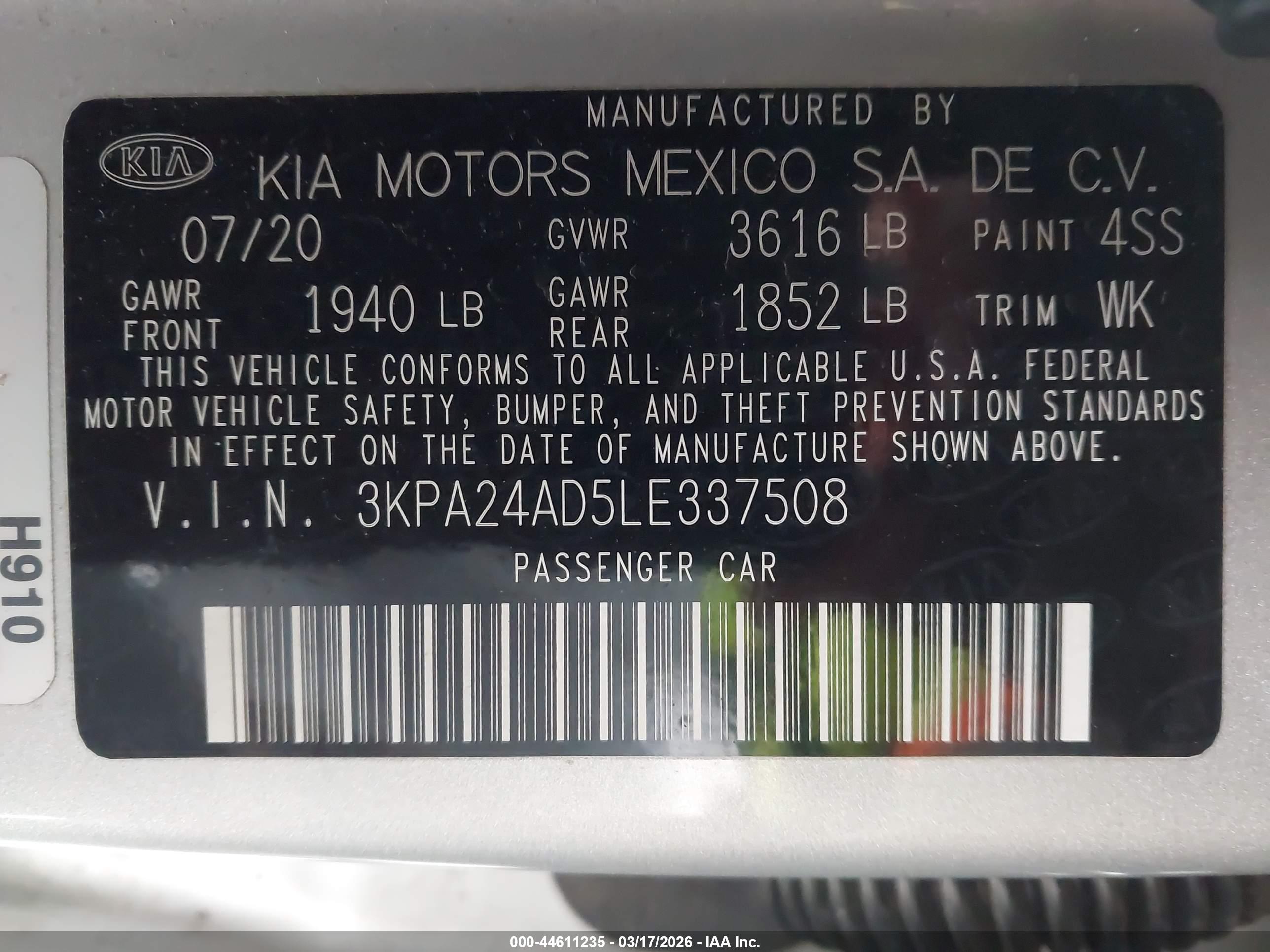KIA RIO image 9