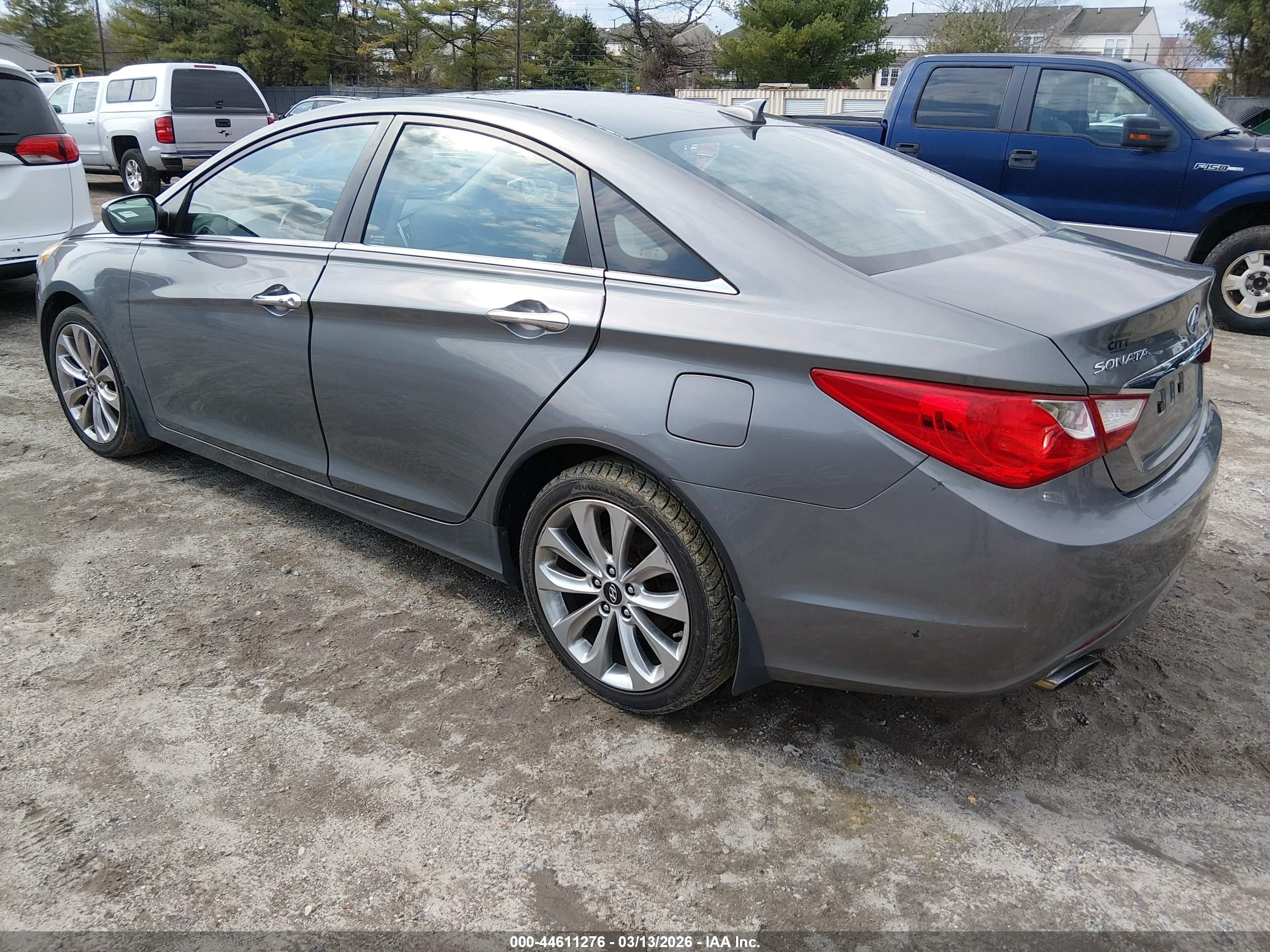 HYUNDAI SONATA image 3