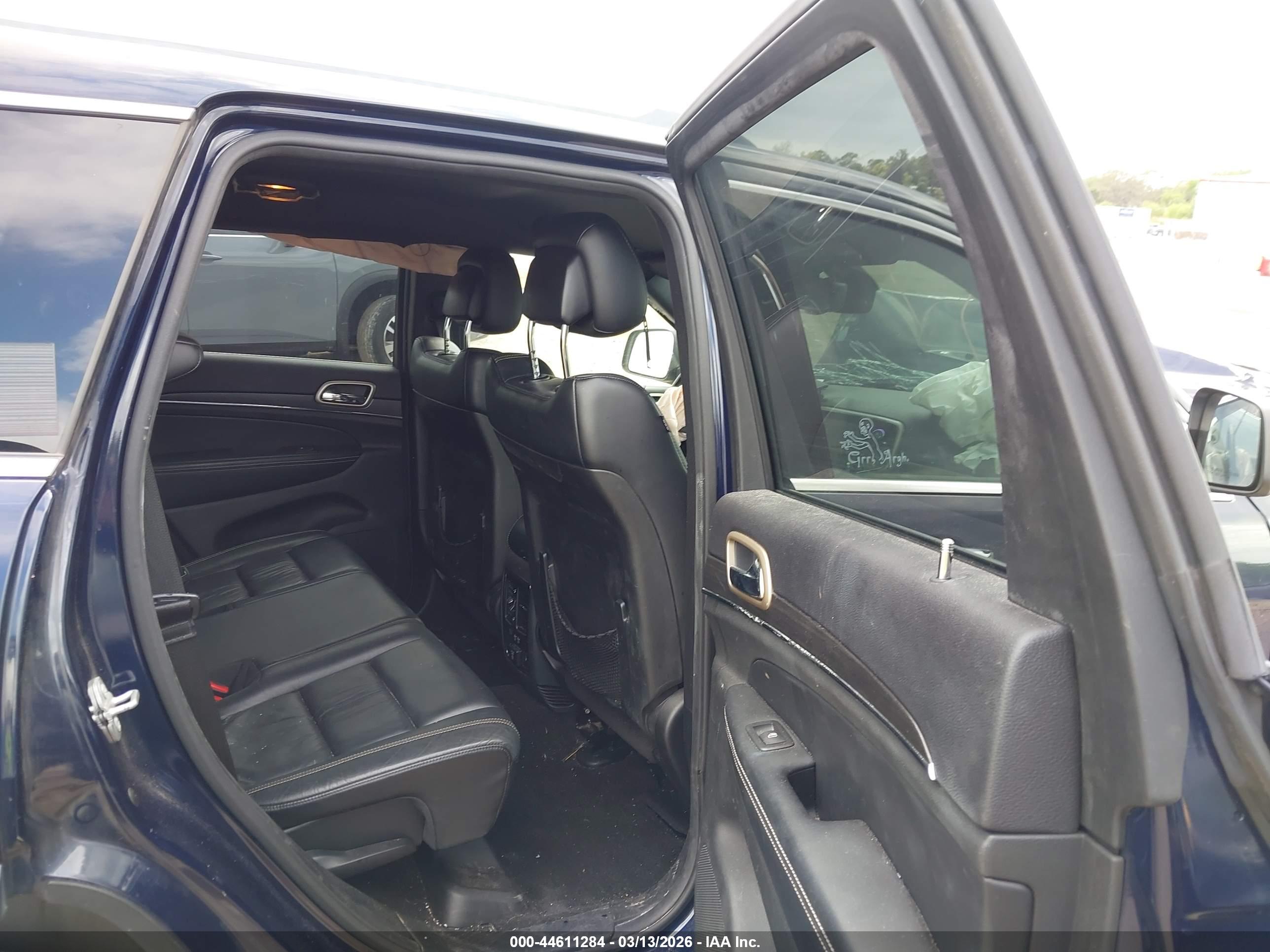 JEEP GRAND image 8