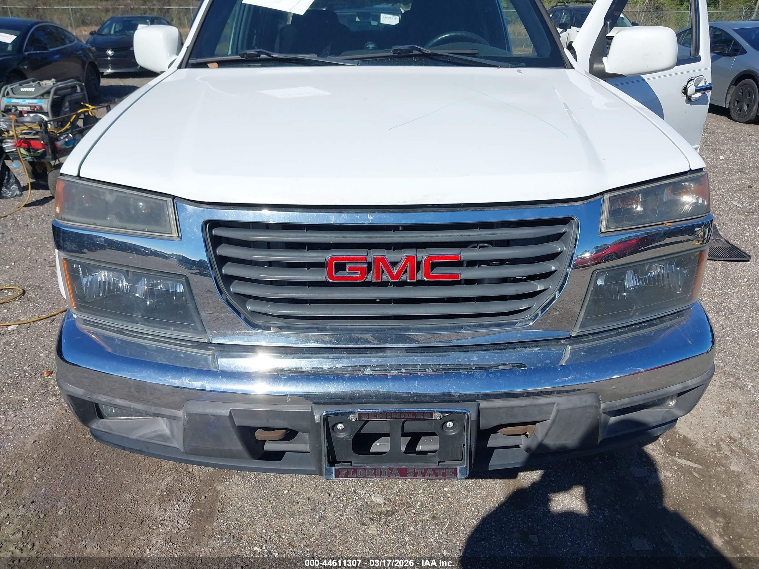 GMC CANYON image 6